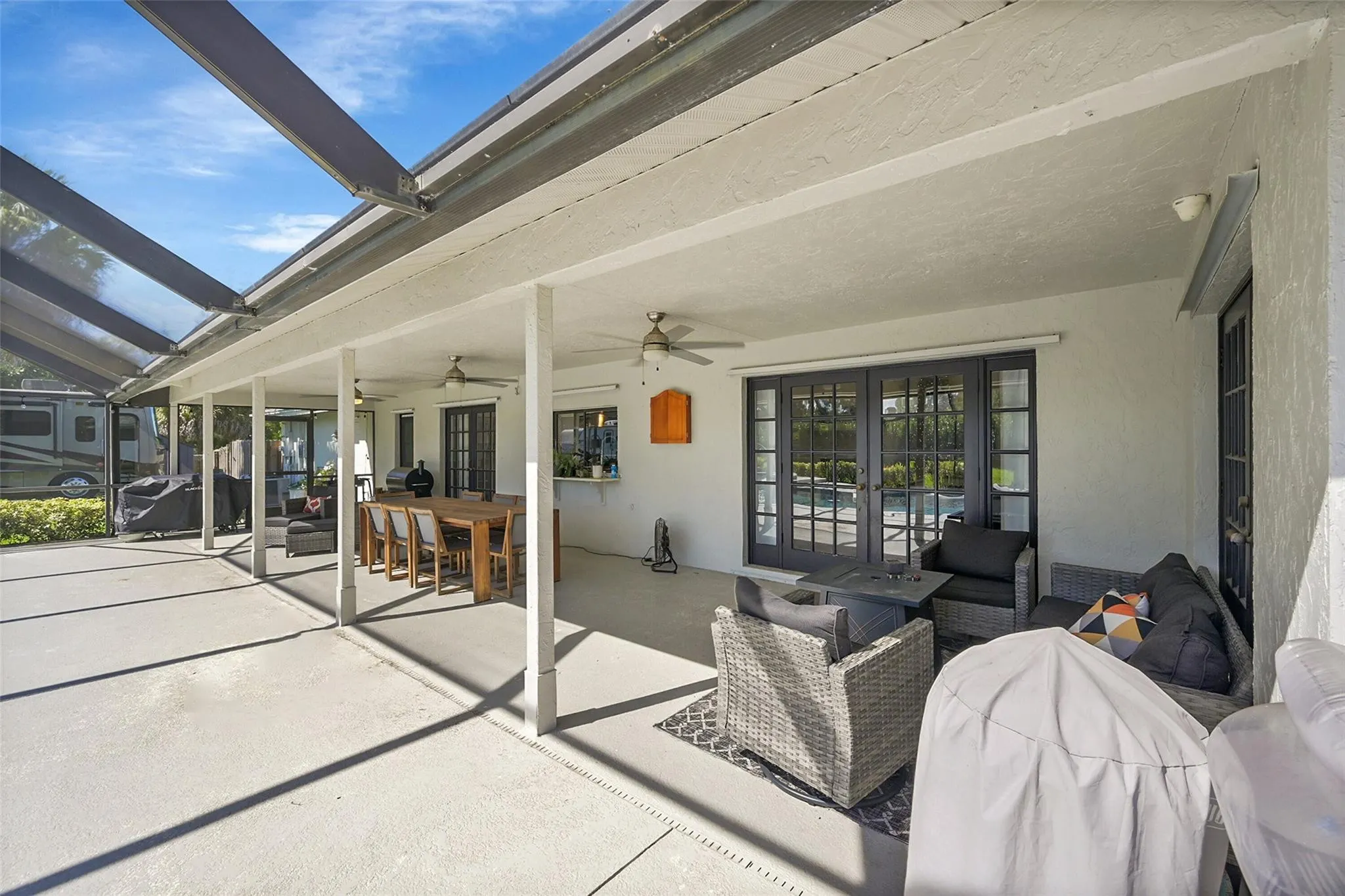 8606 ARROWHEAD Drive