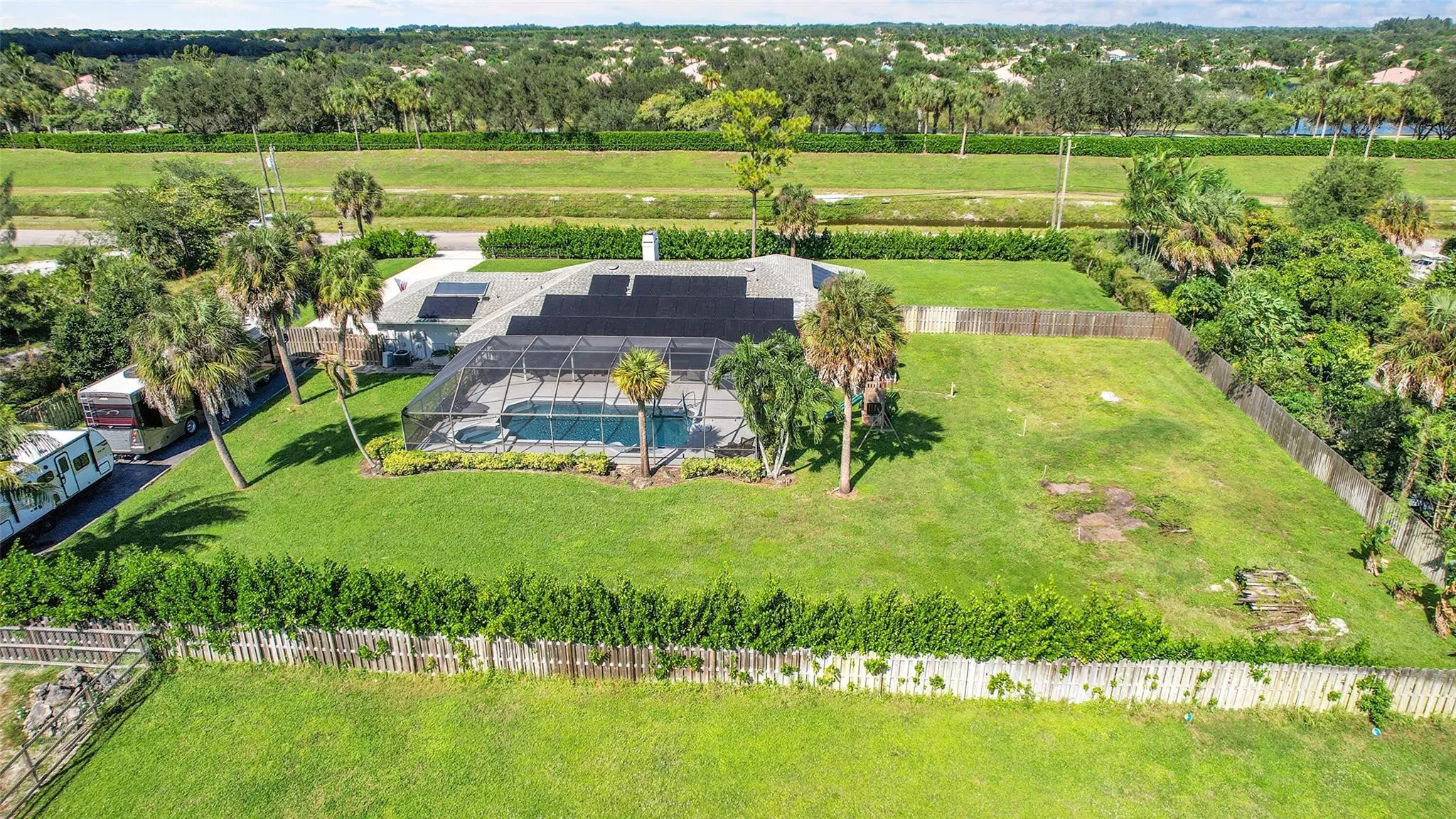 8606 ARROWHEAD Drive