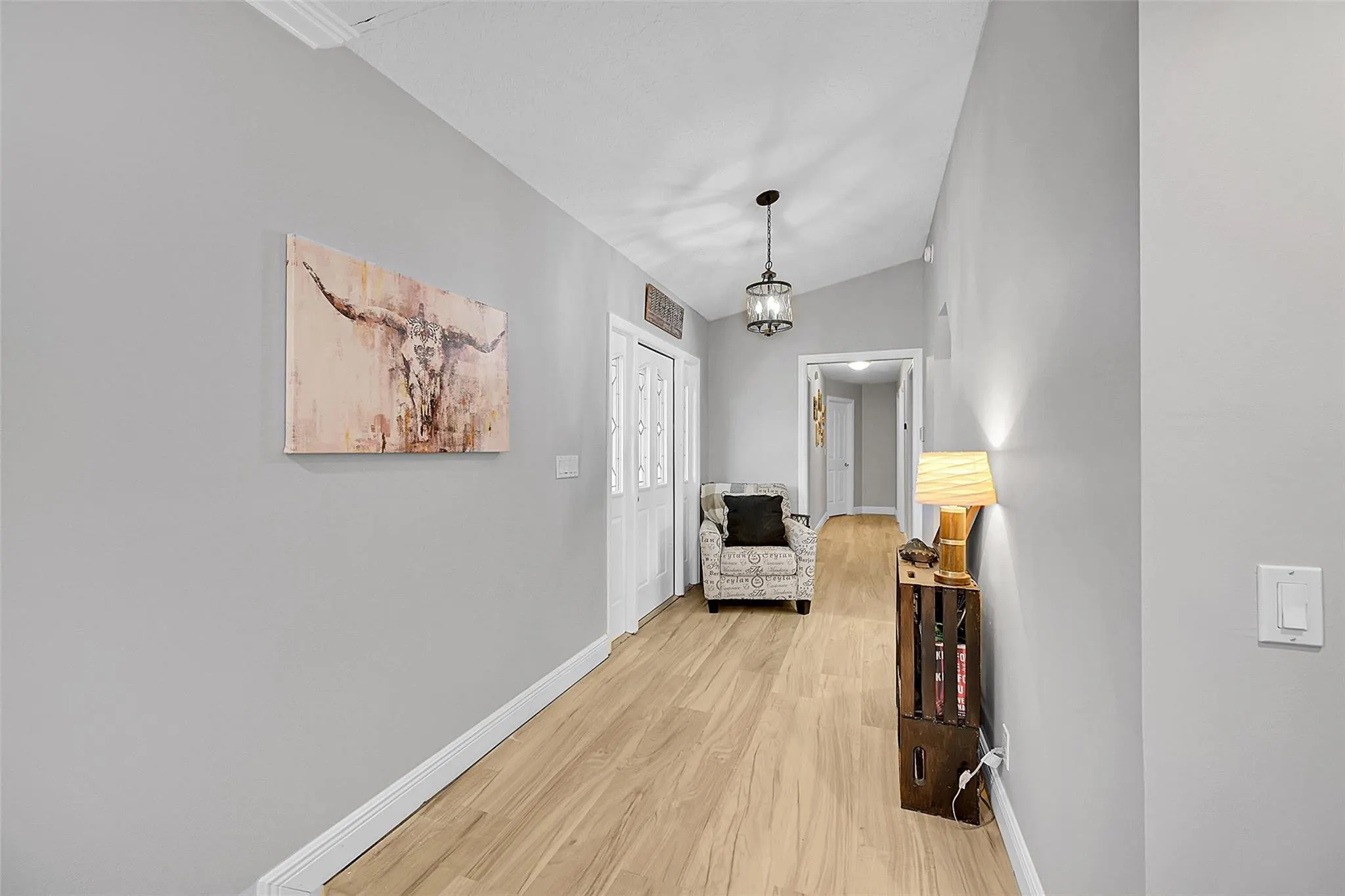 8606 ARROWHEAD Drive