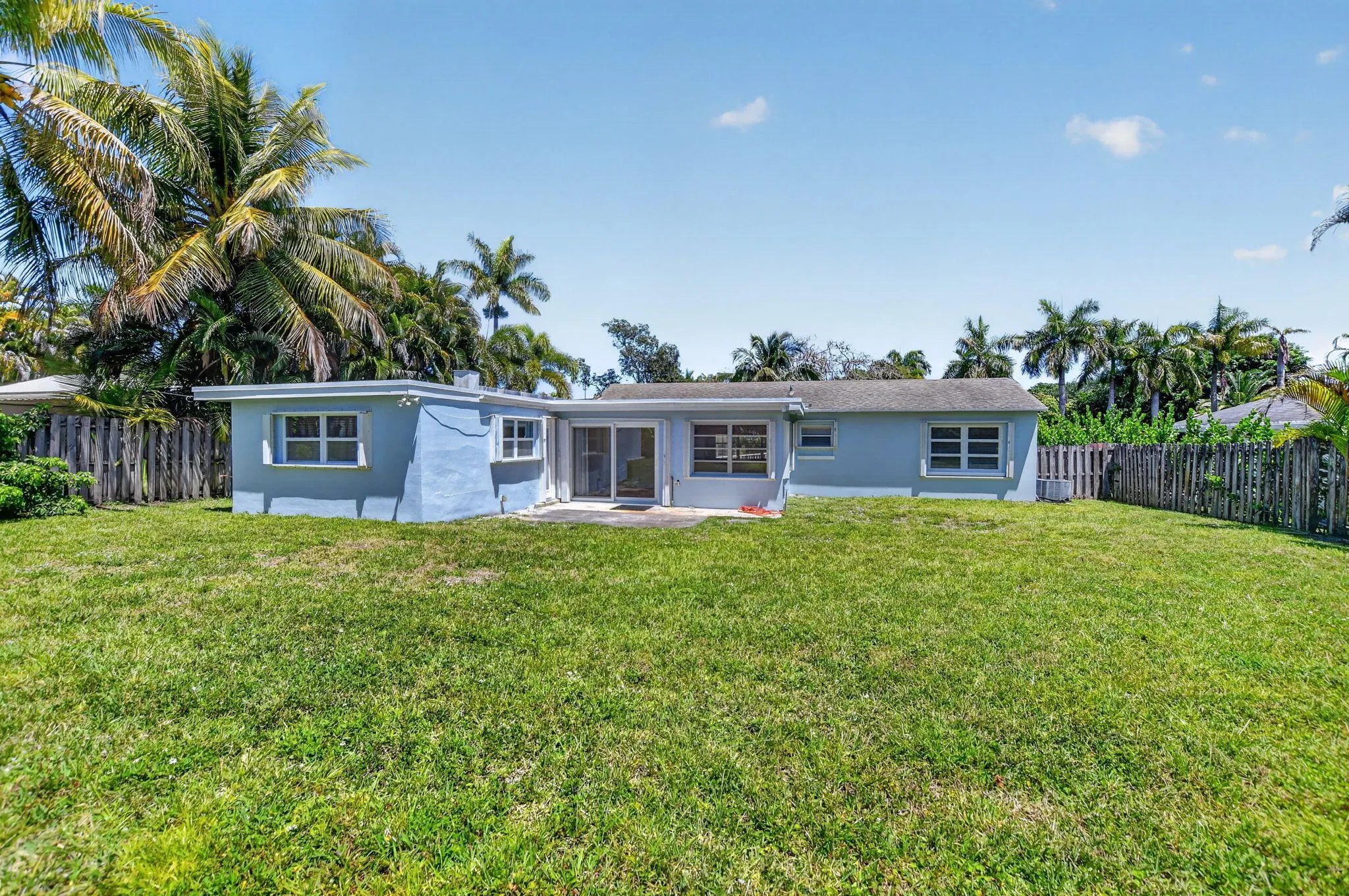 277 NW 3RD Court