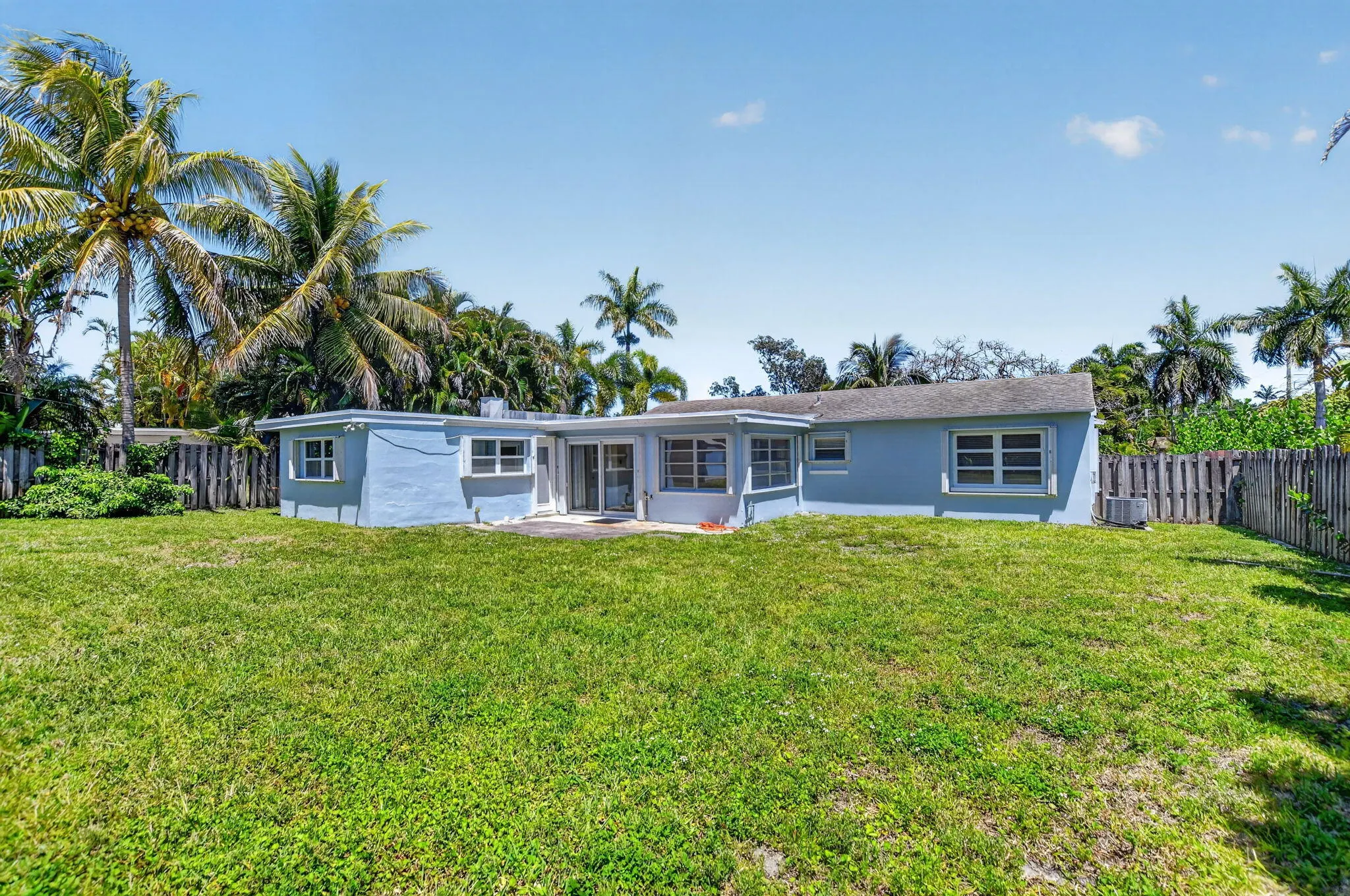 277 NW 3RD Court