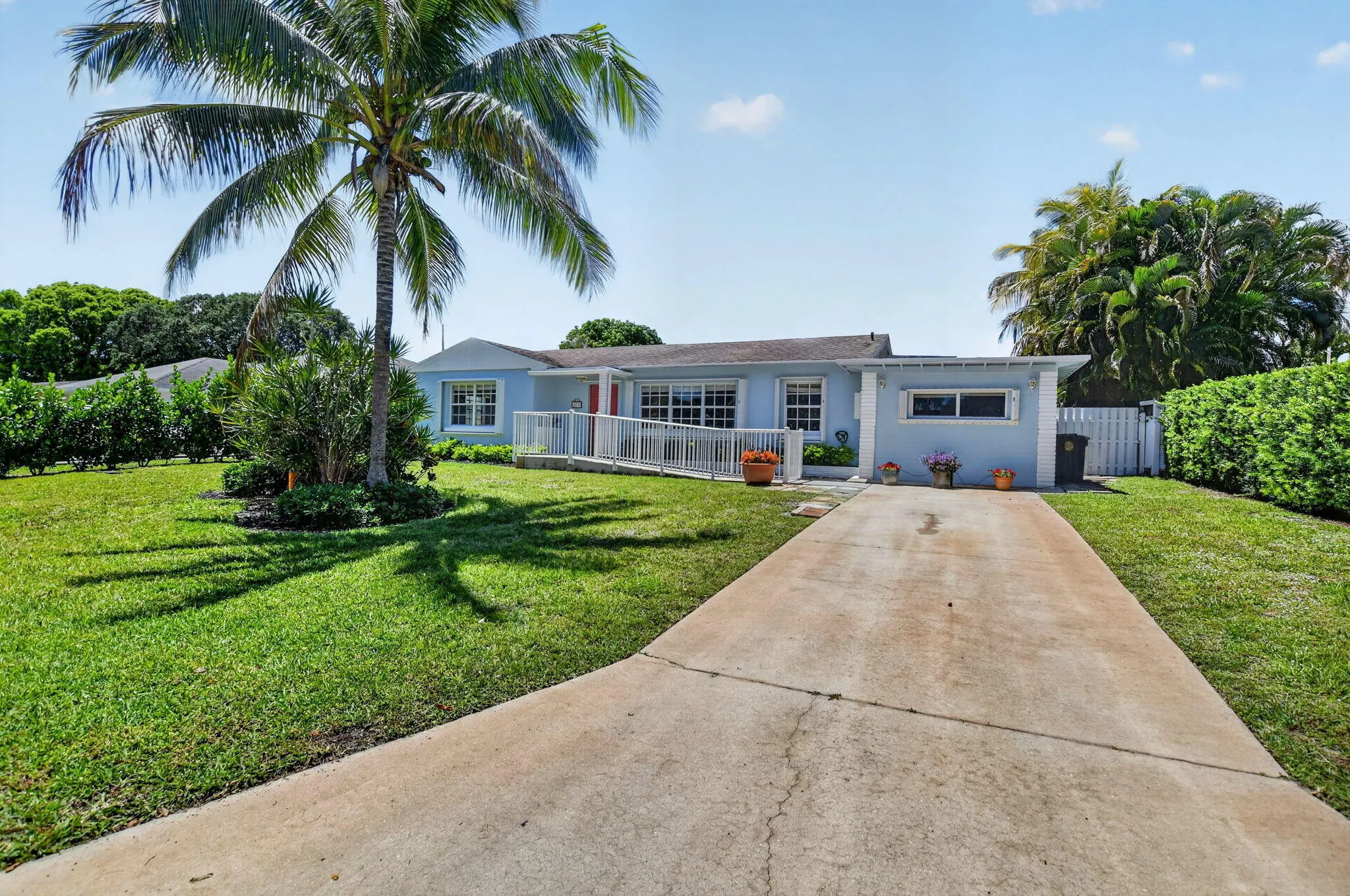 277 NW 3RD Court