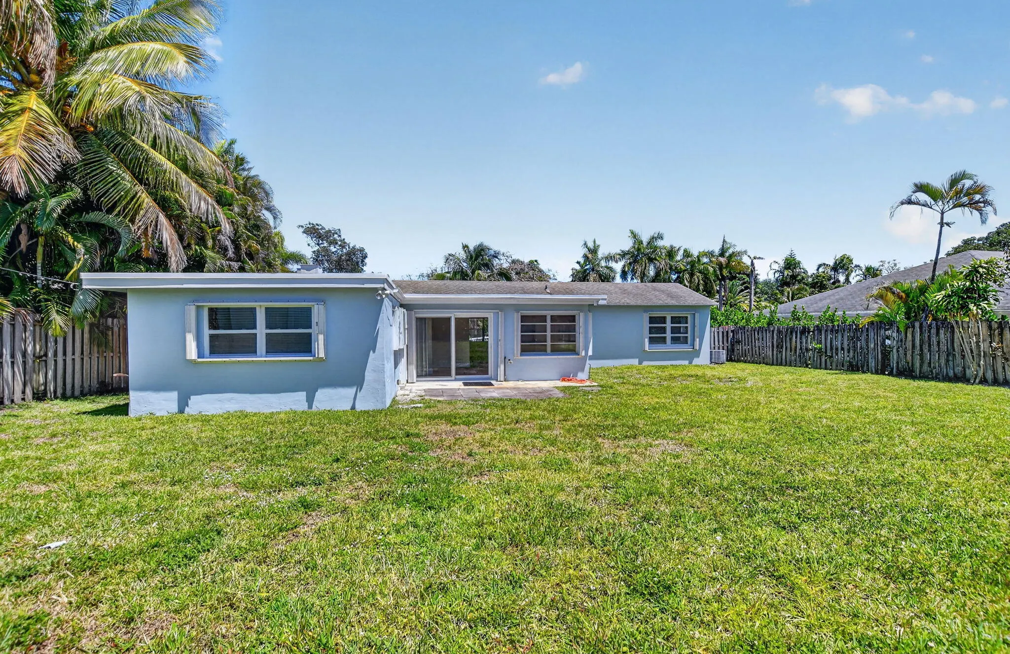 277 NW 3RD Court