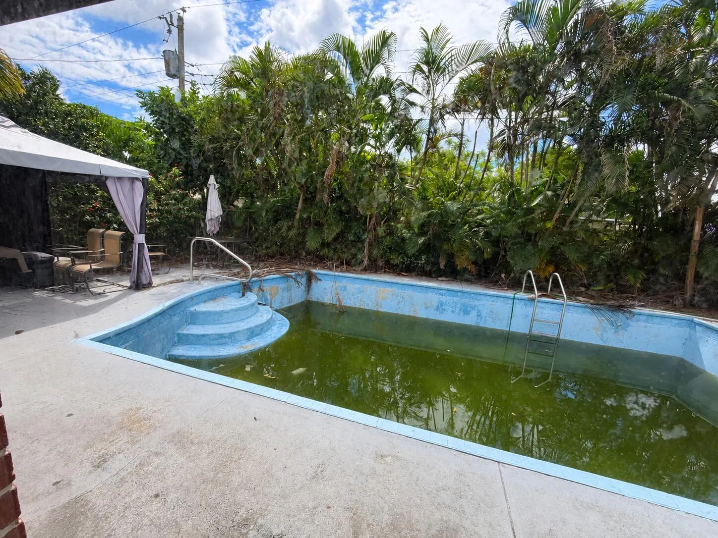 3464 ARTESIAN Drive