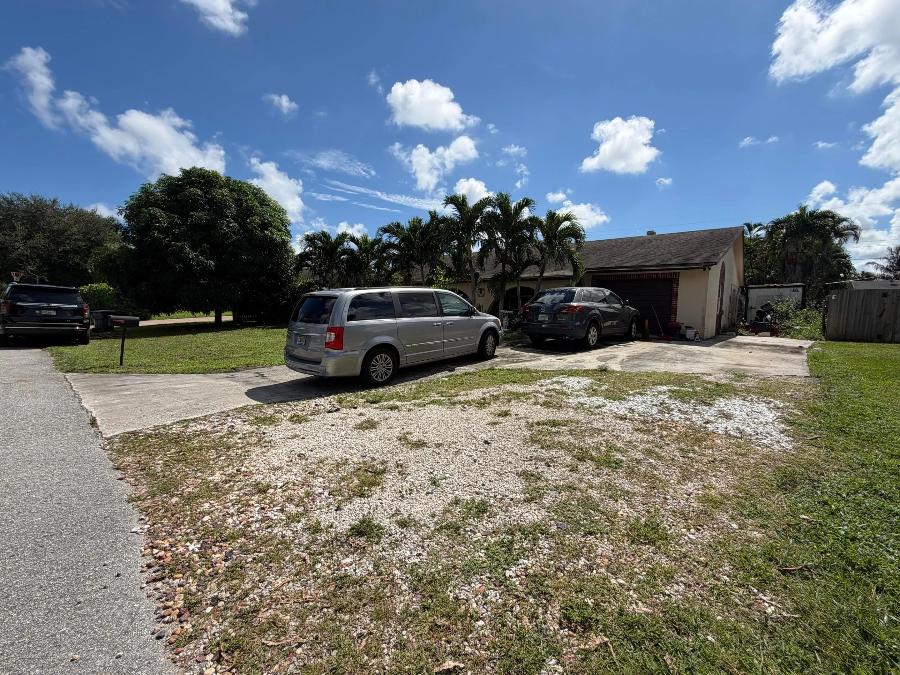 3464 ARTESIAN Drive