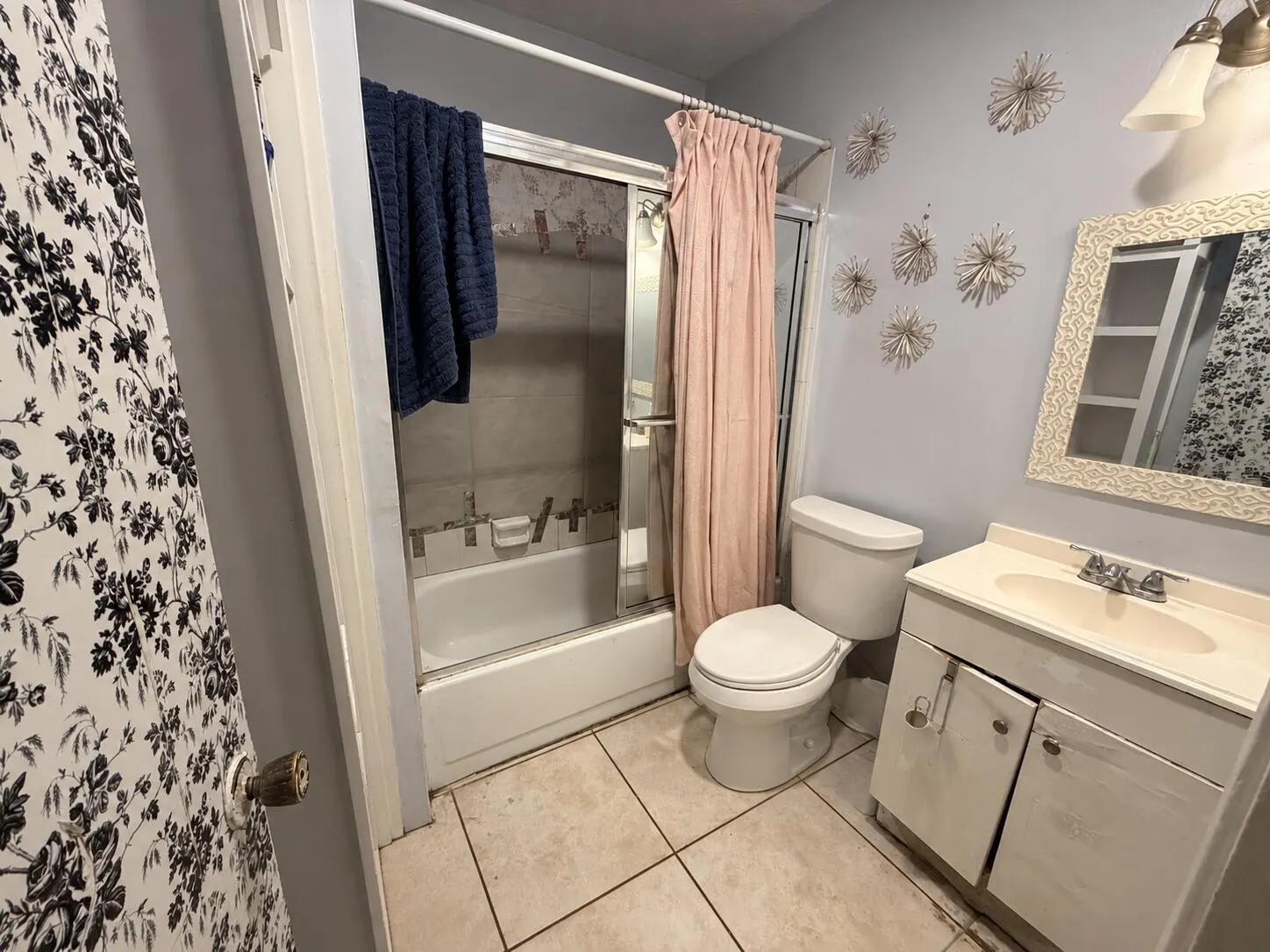 3464 ARTESIAN Drive