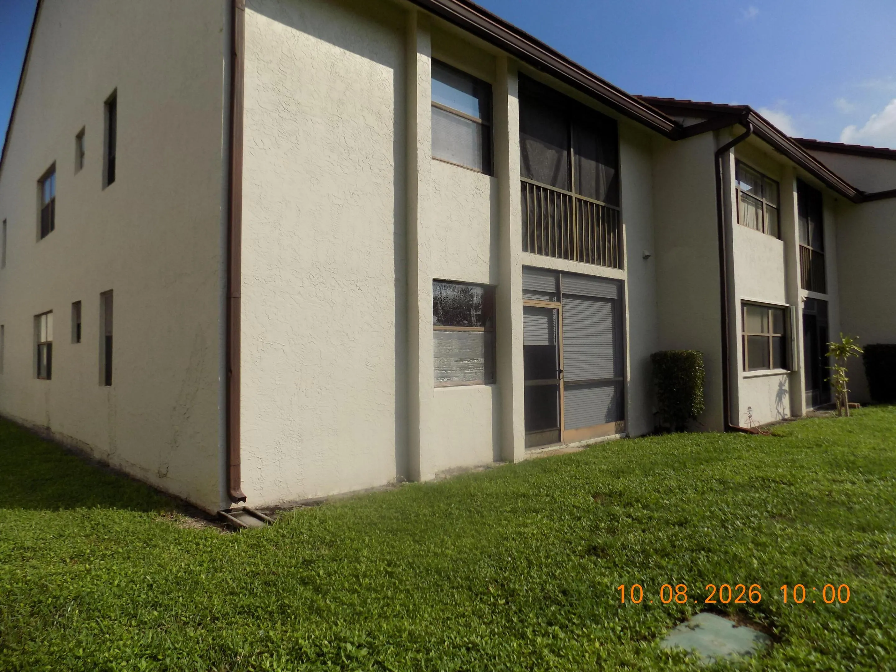 7674 TAHITI Lane #106