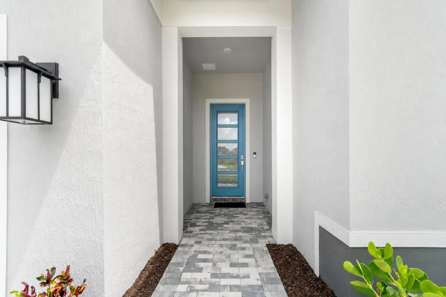 9195 Cape Honey Bee Lane