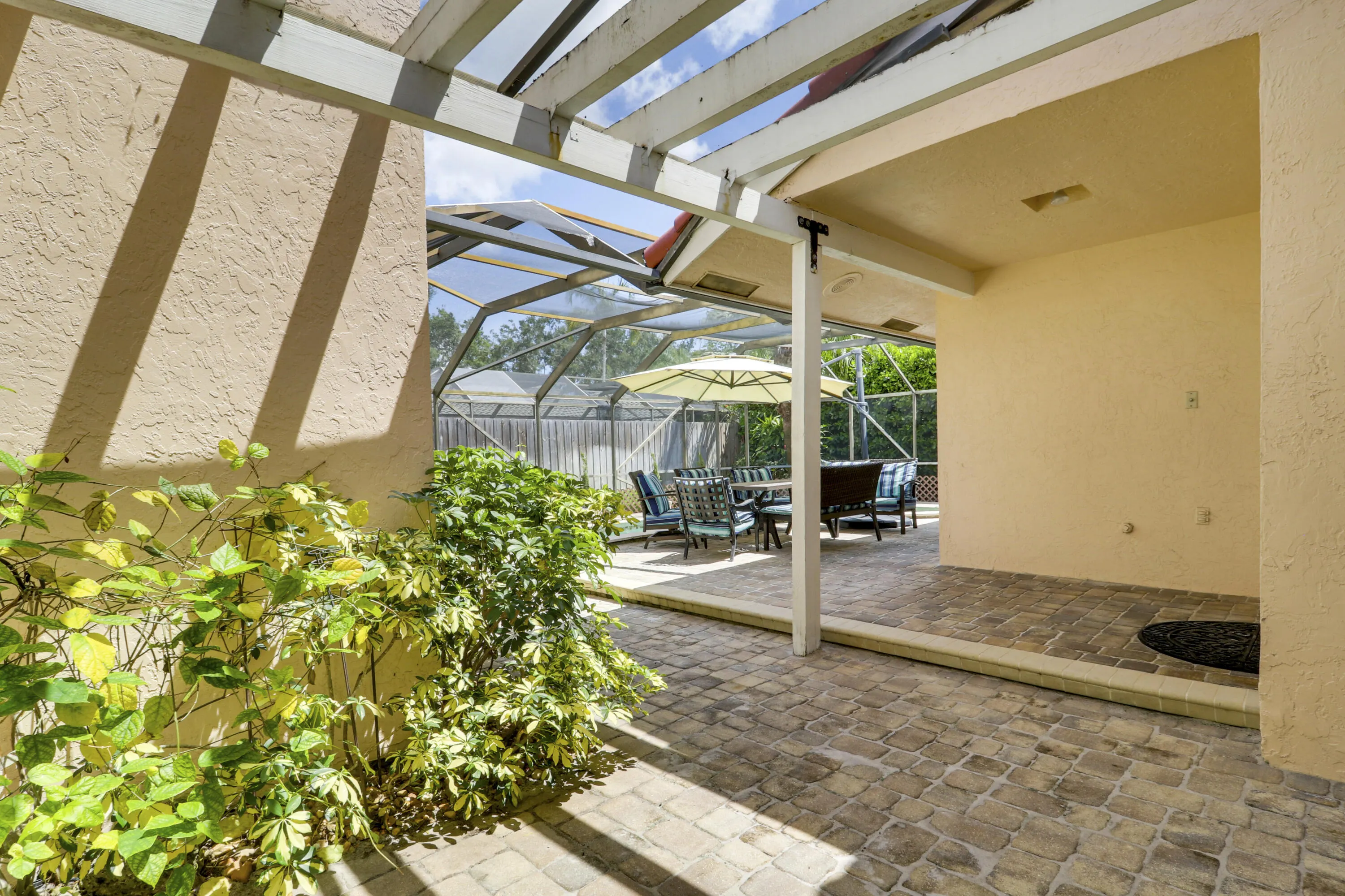 6514 Timber Lane