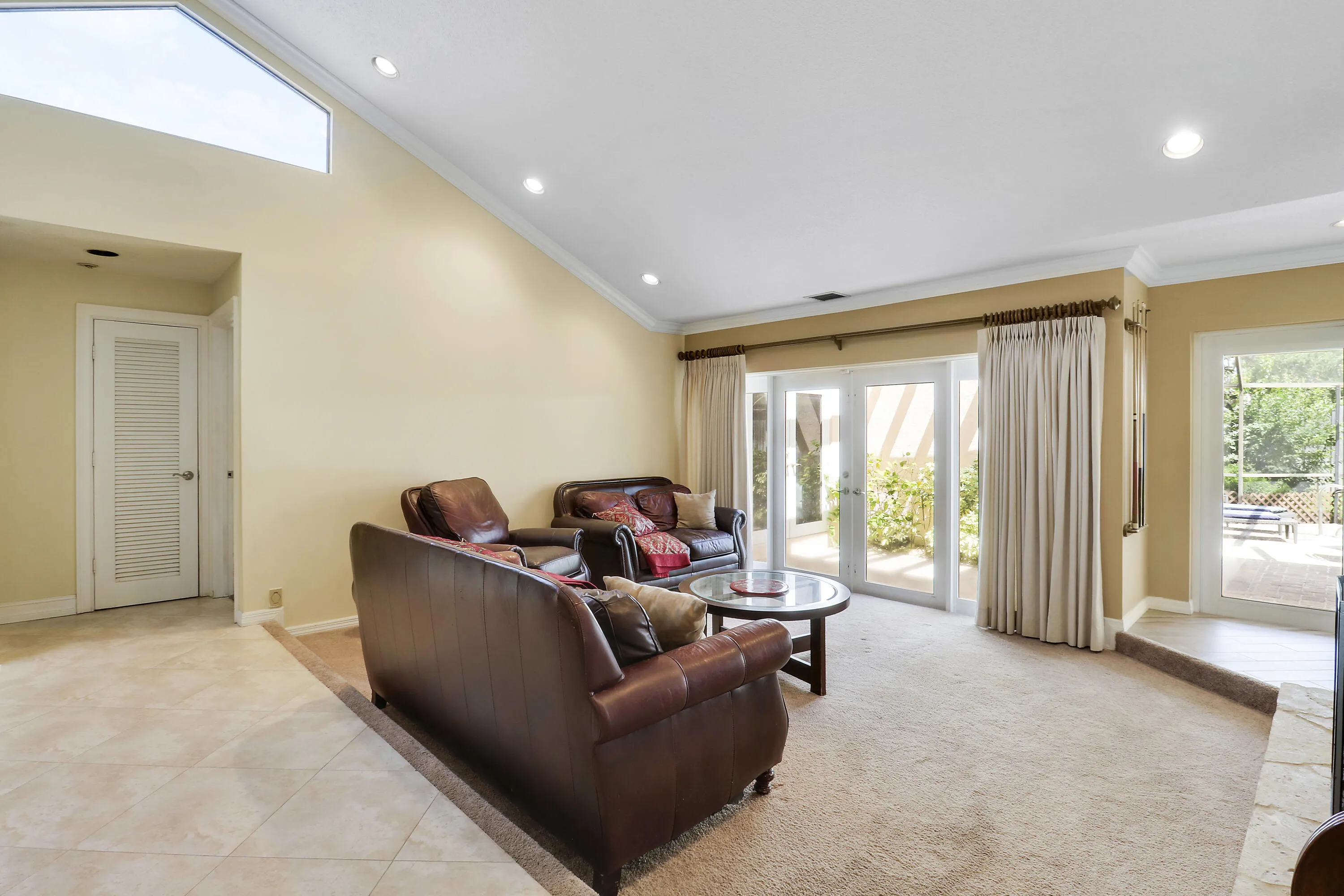 6514 Timber Lane