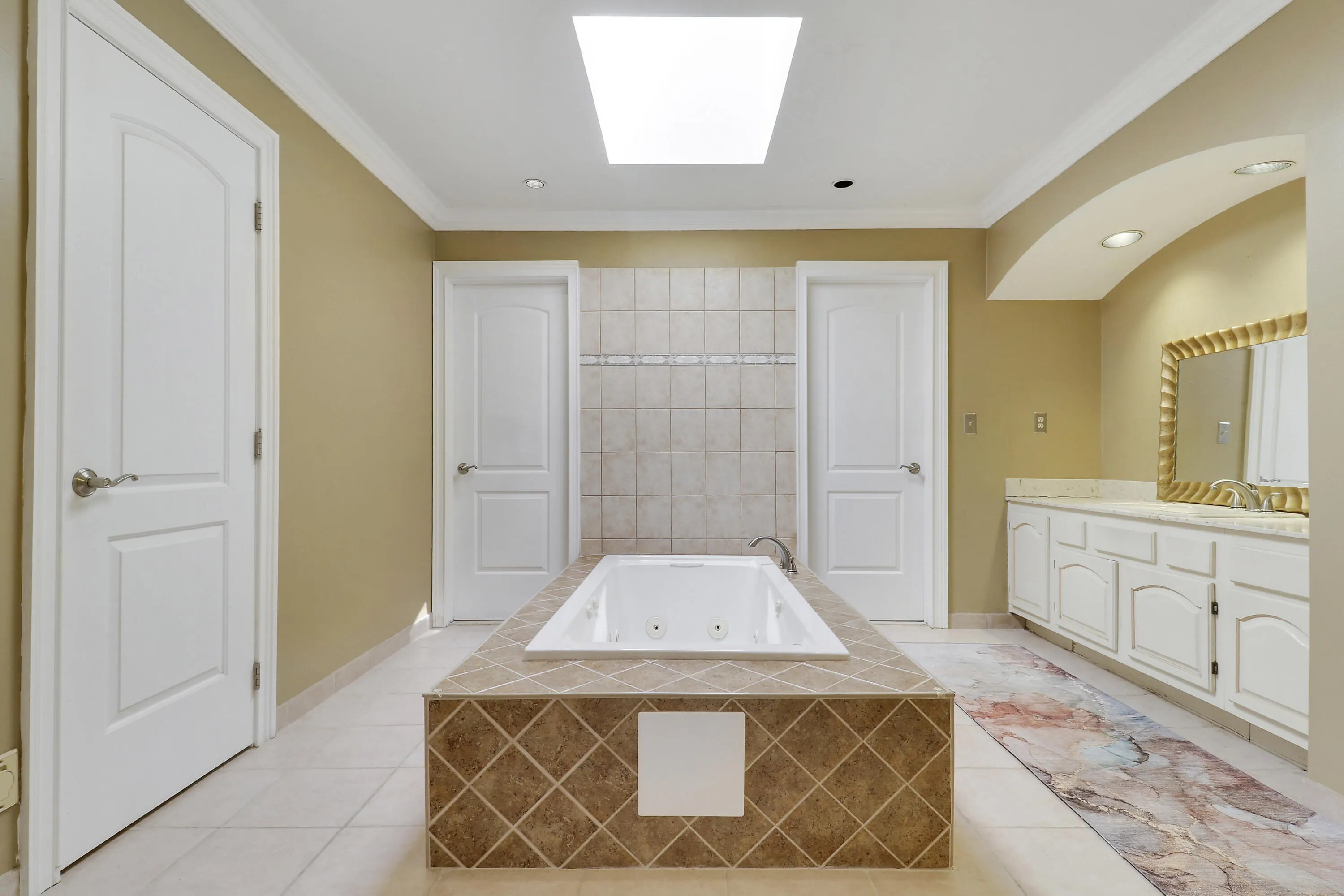 6514 Timber Lane