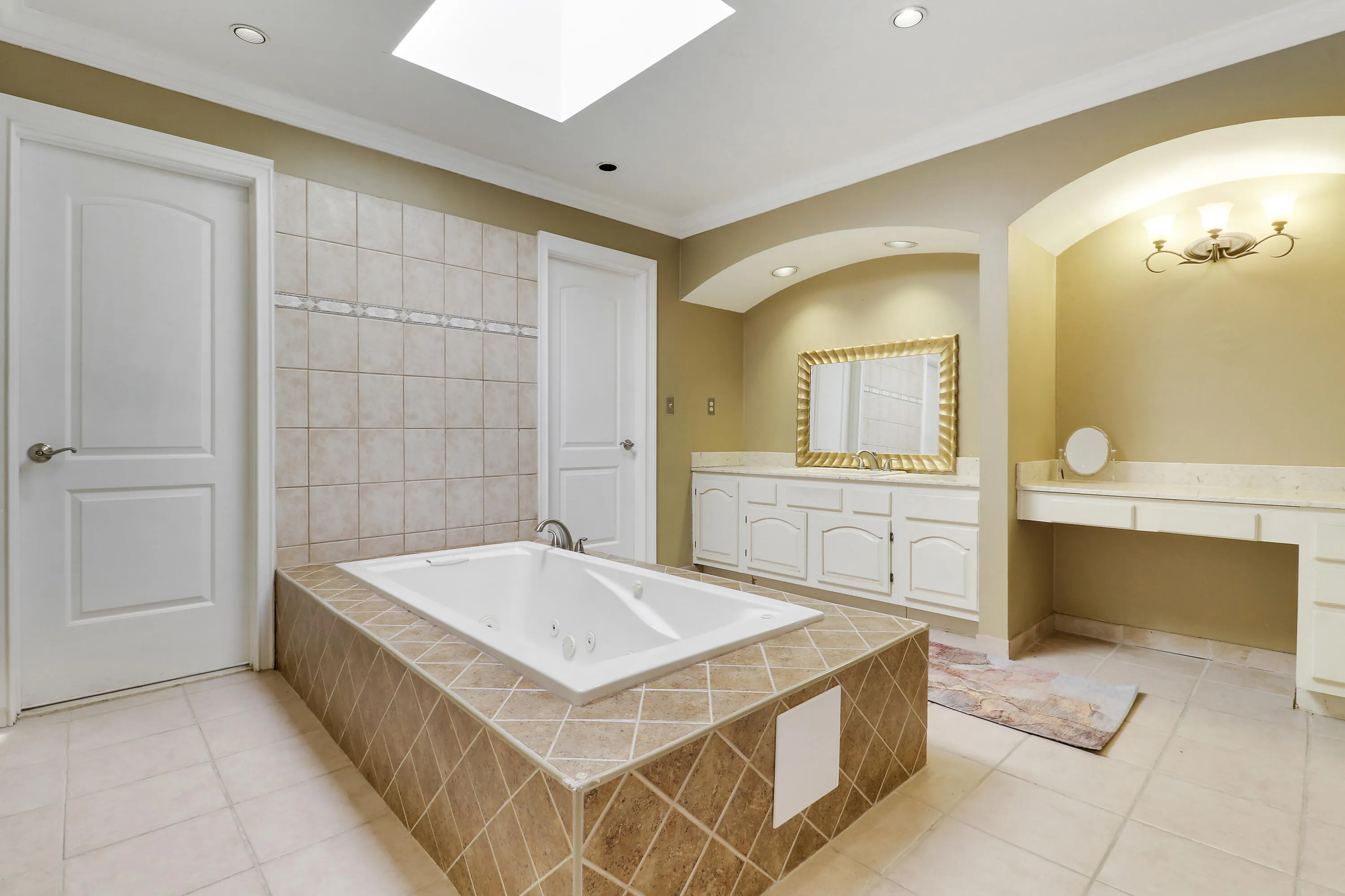 6514 Timber Lane