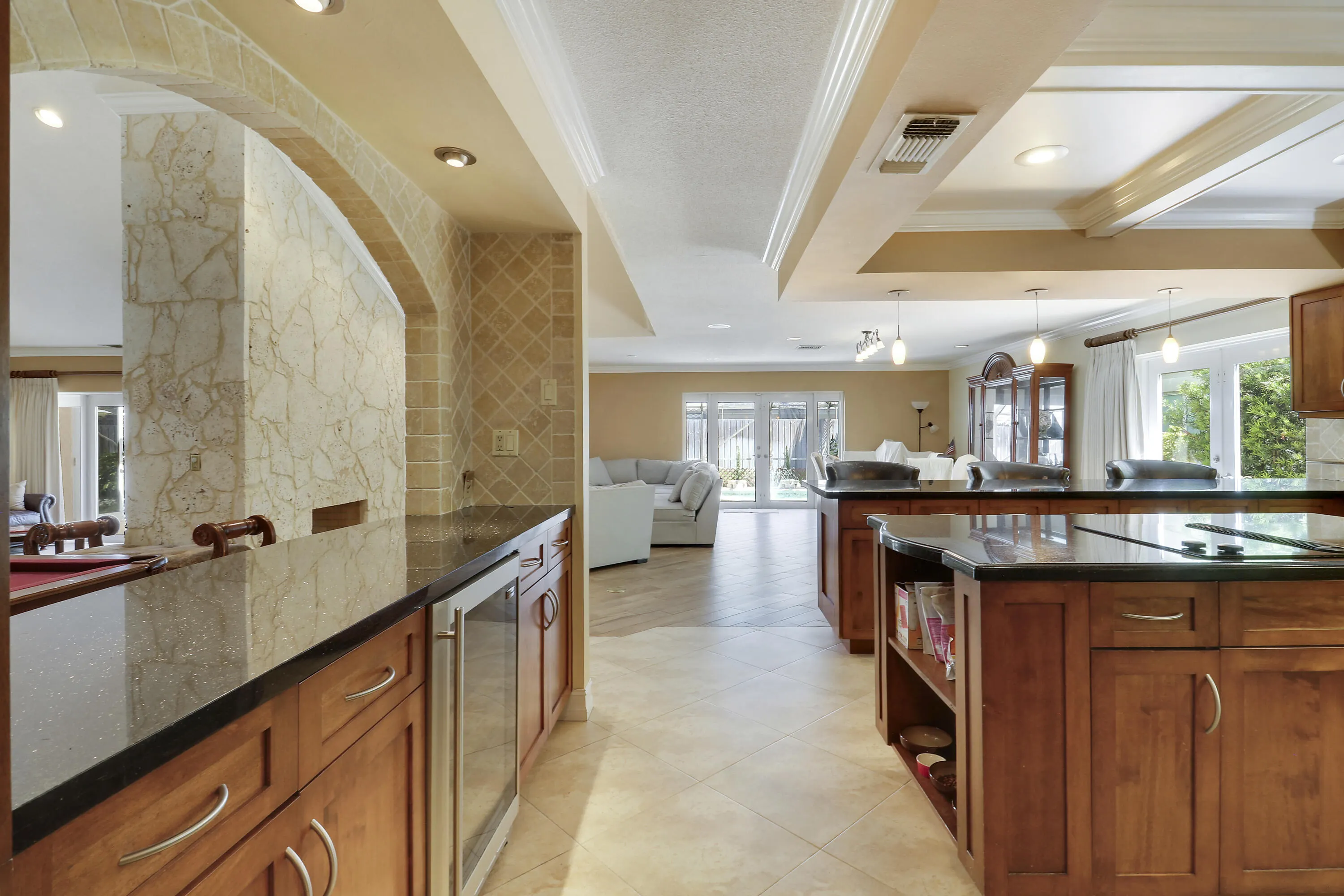 6514 Timber Lane
