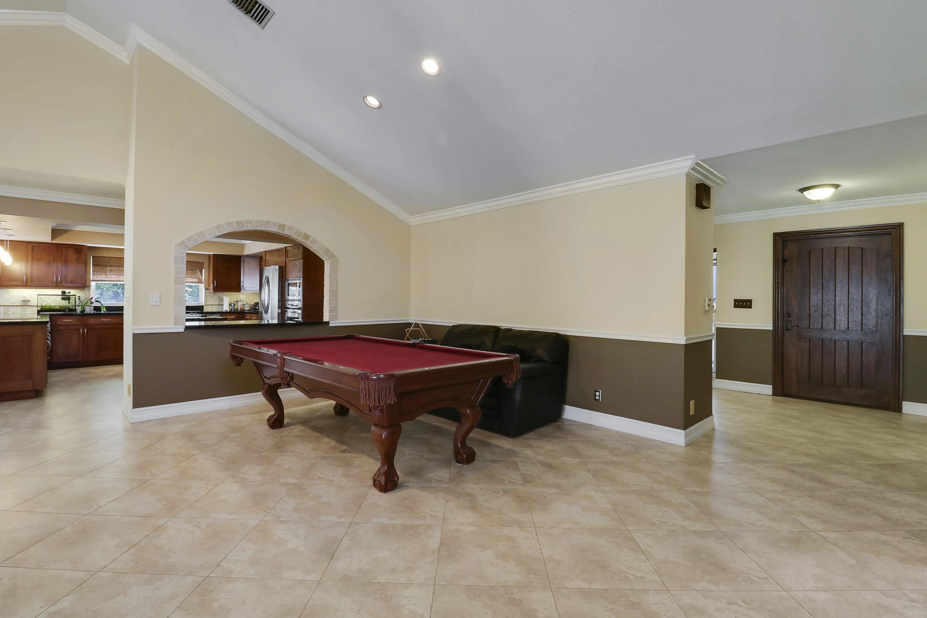 6514 Timber Lane