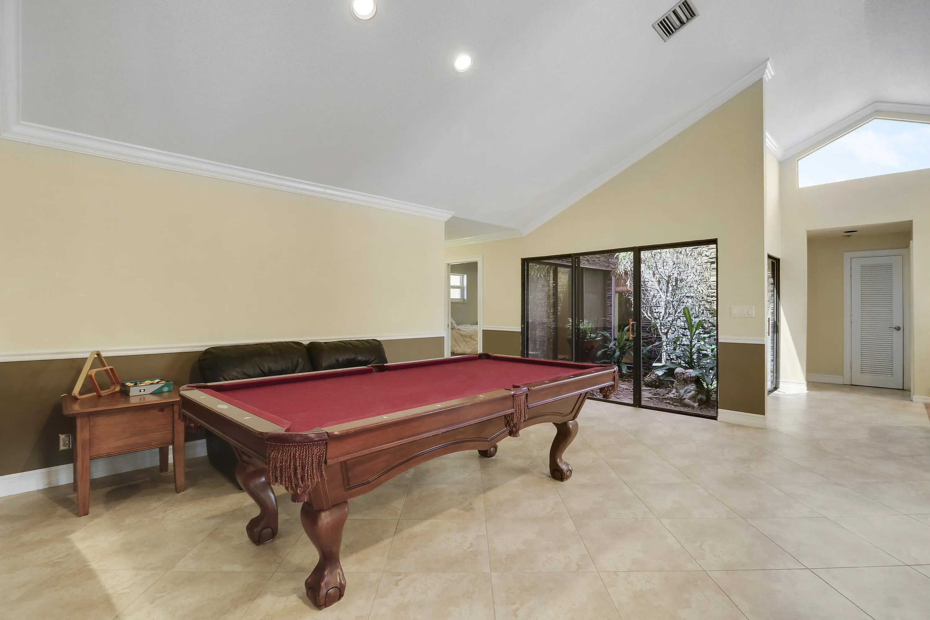 6514 Timber Lane