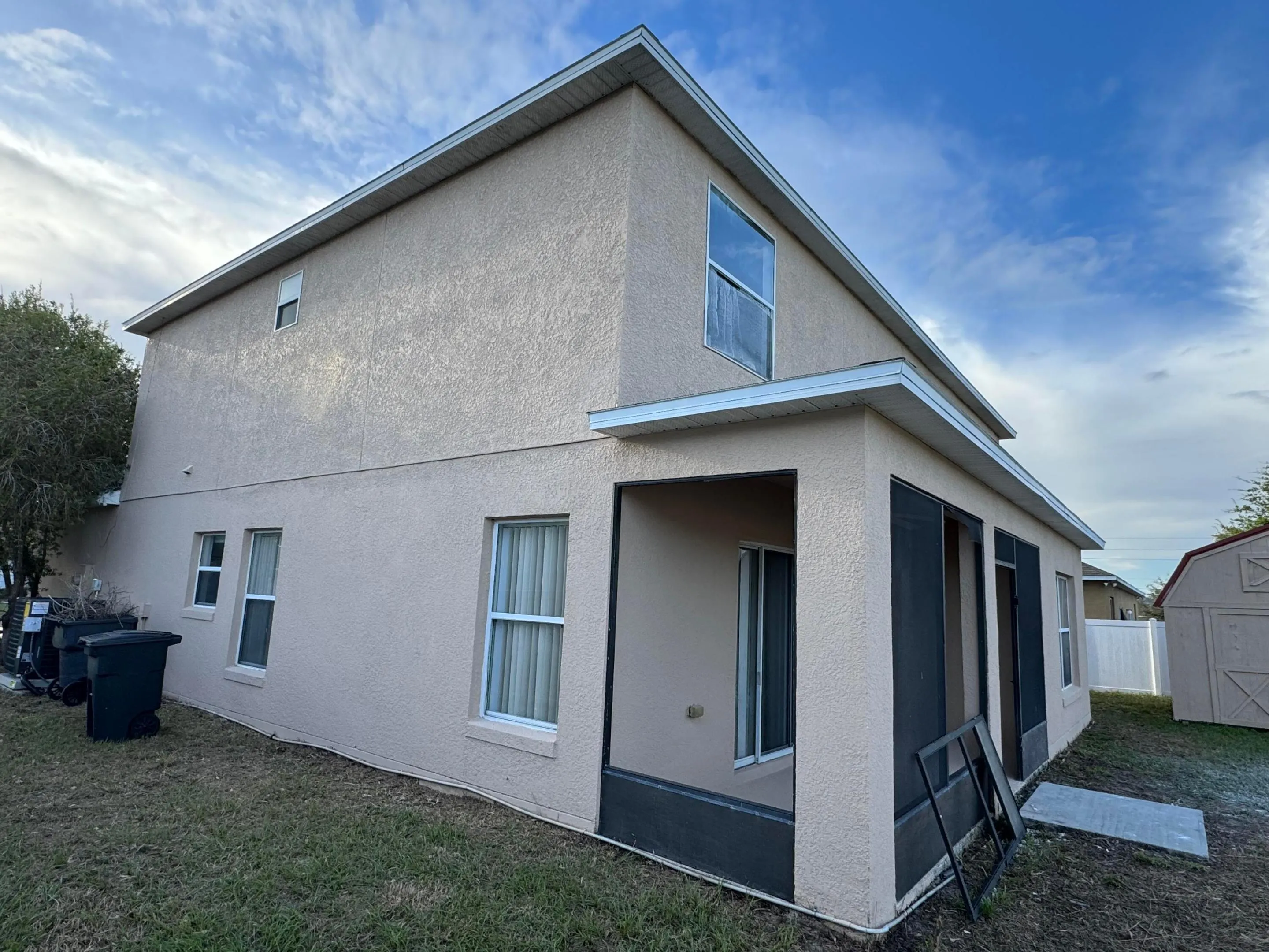 1107 James Way