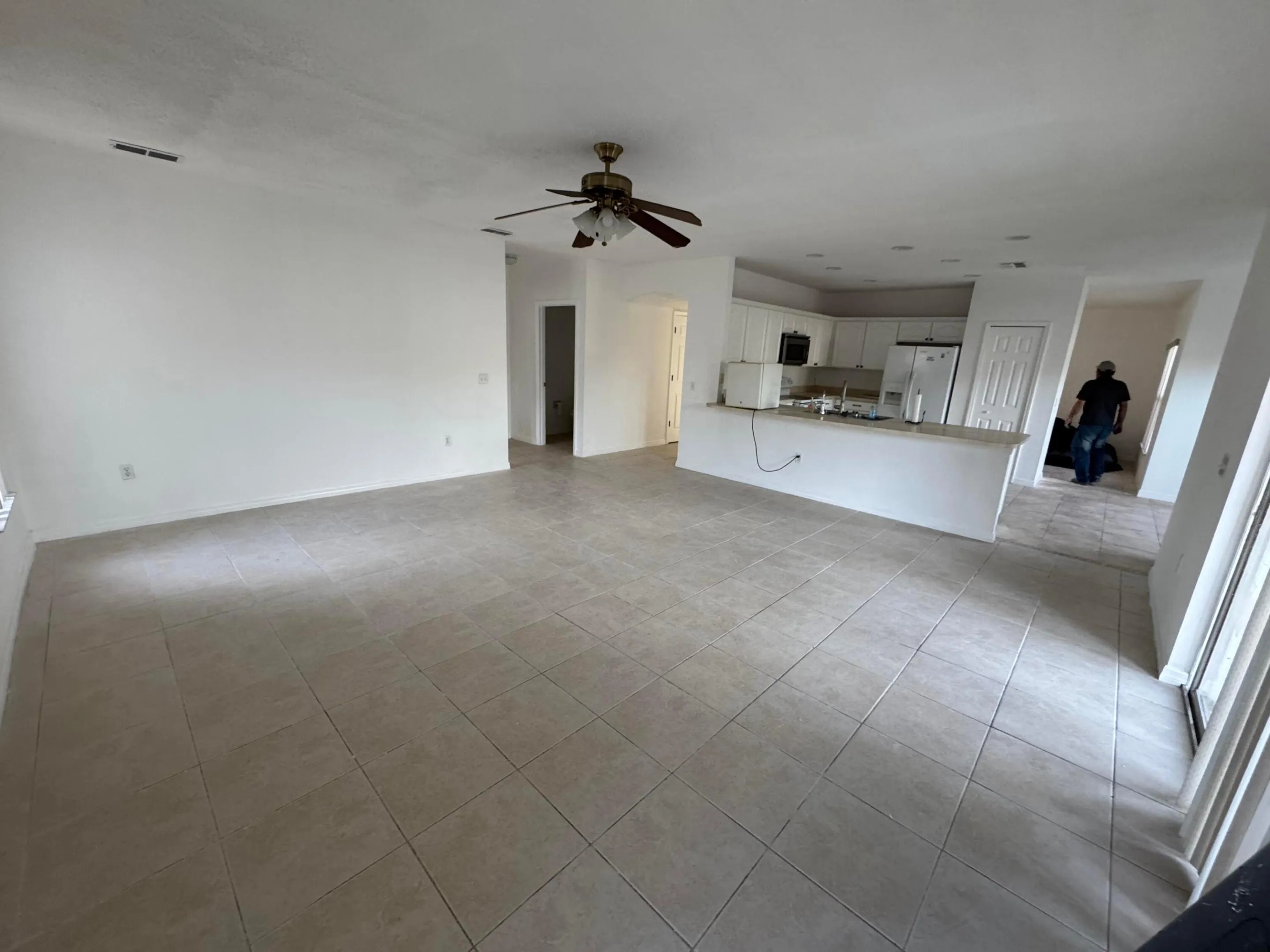 1107 James Way