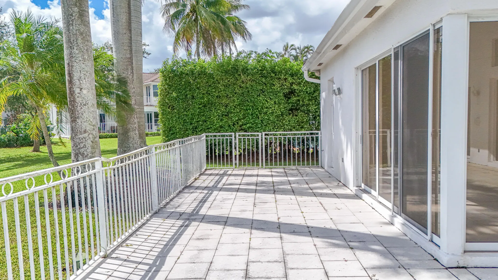 5768 Harrington Way