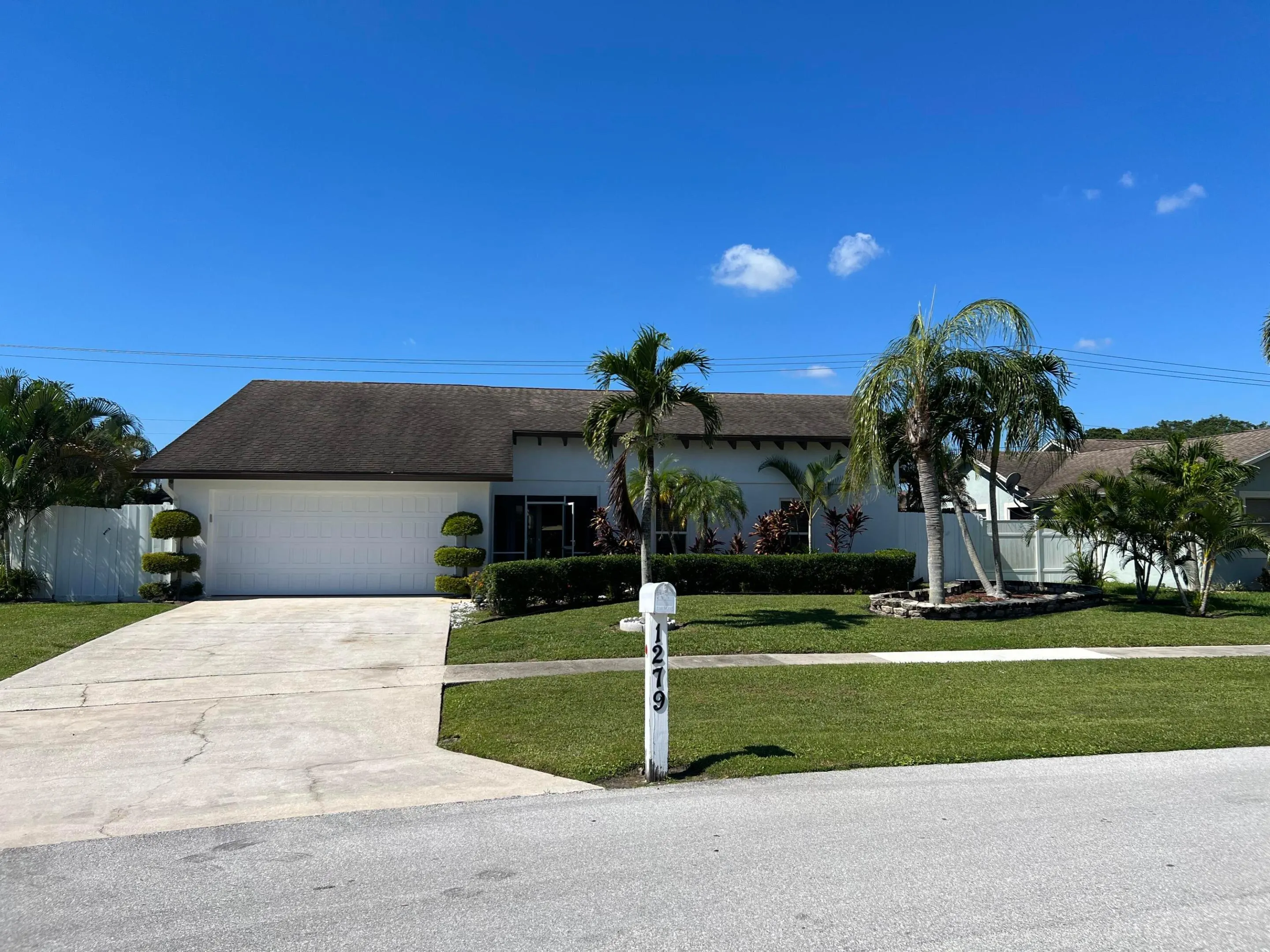 1279 Kinglet Terrace