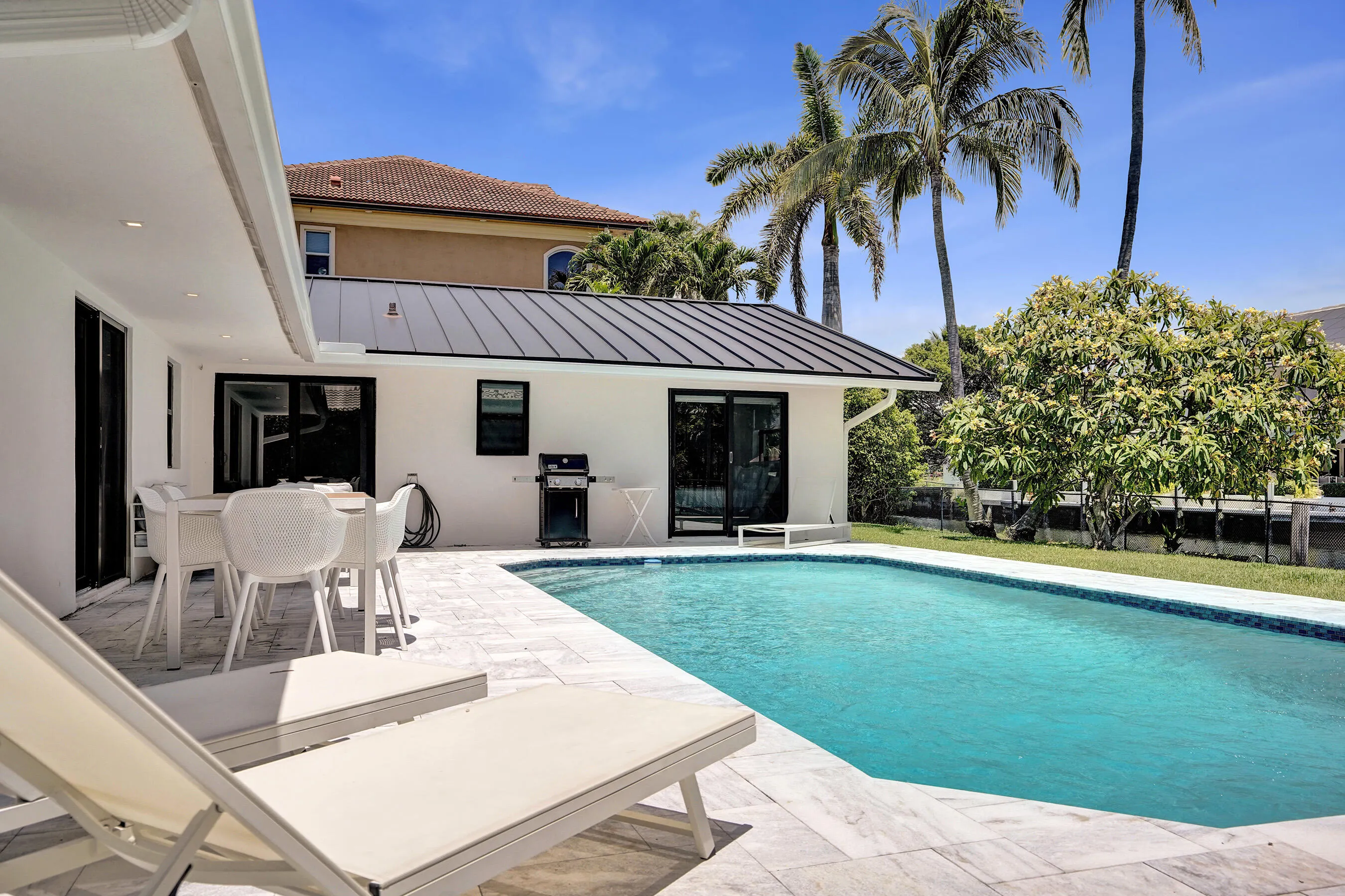 933 Banyan Drive