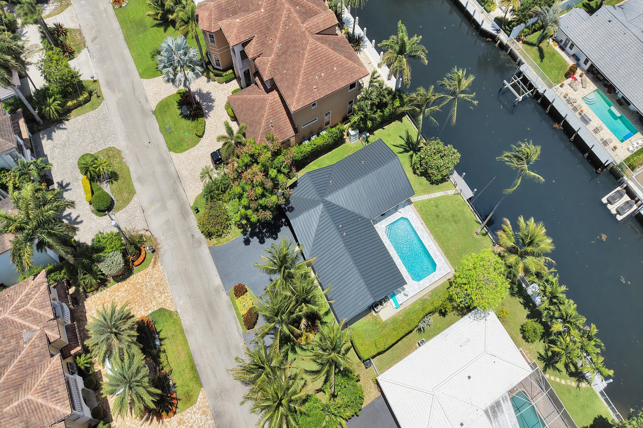 933 Banyan Drive
