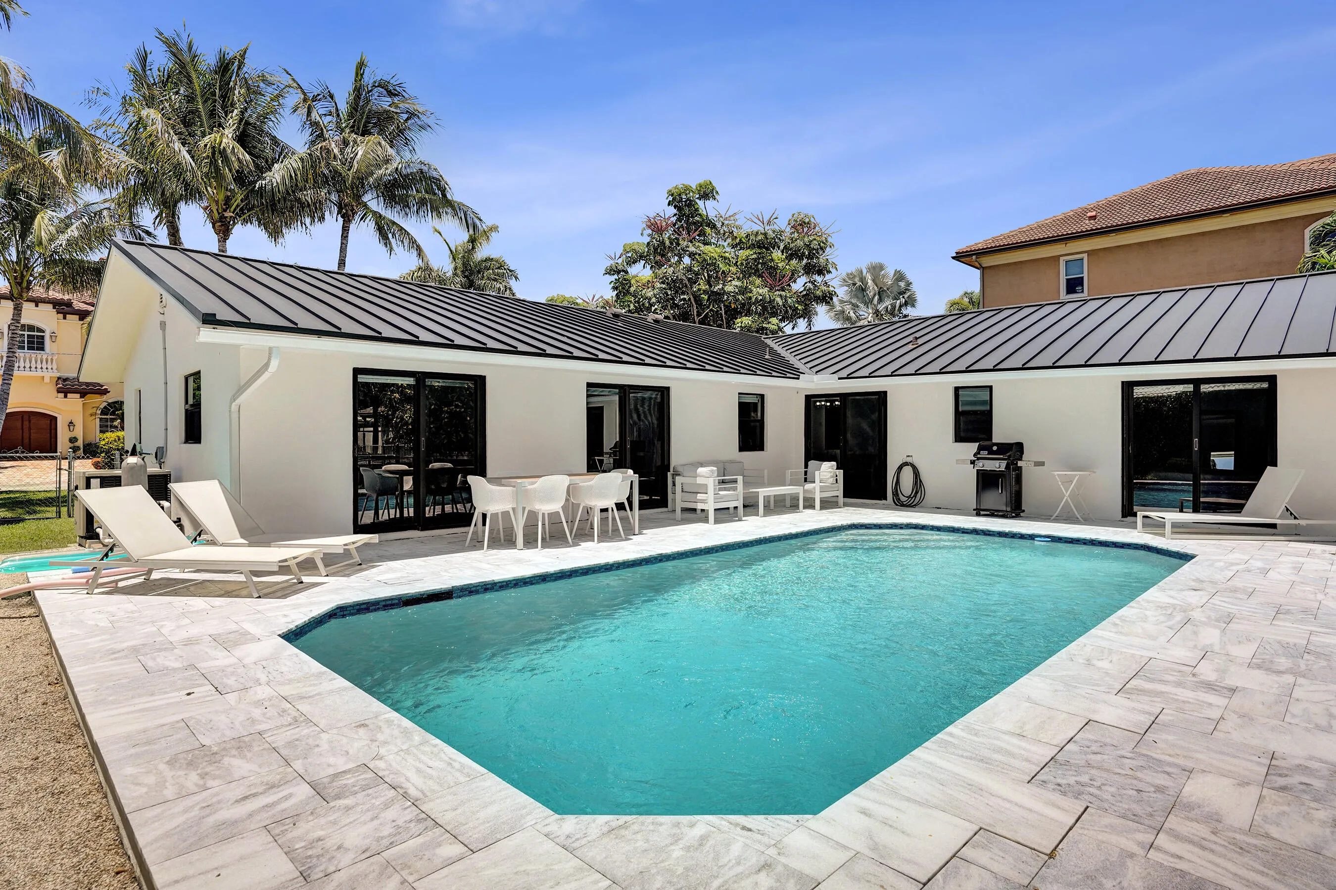 933 Banyan Drive
