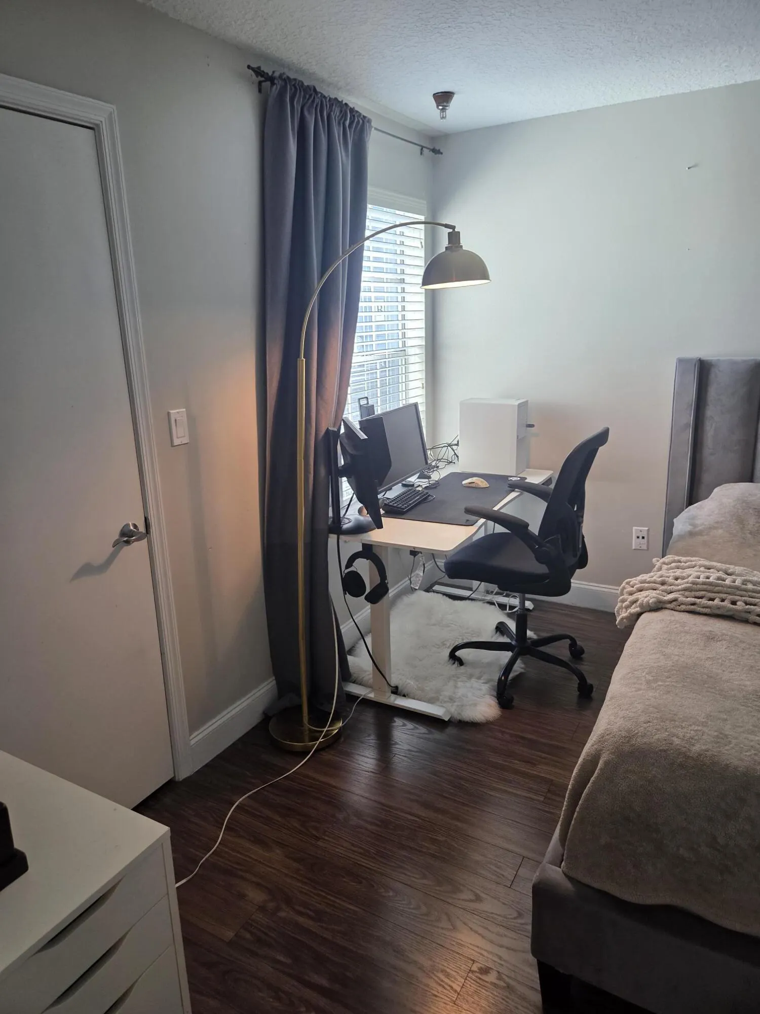 1205 CRYSTAL Way #D