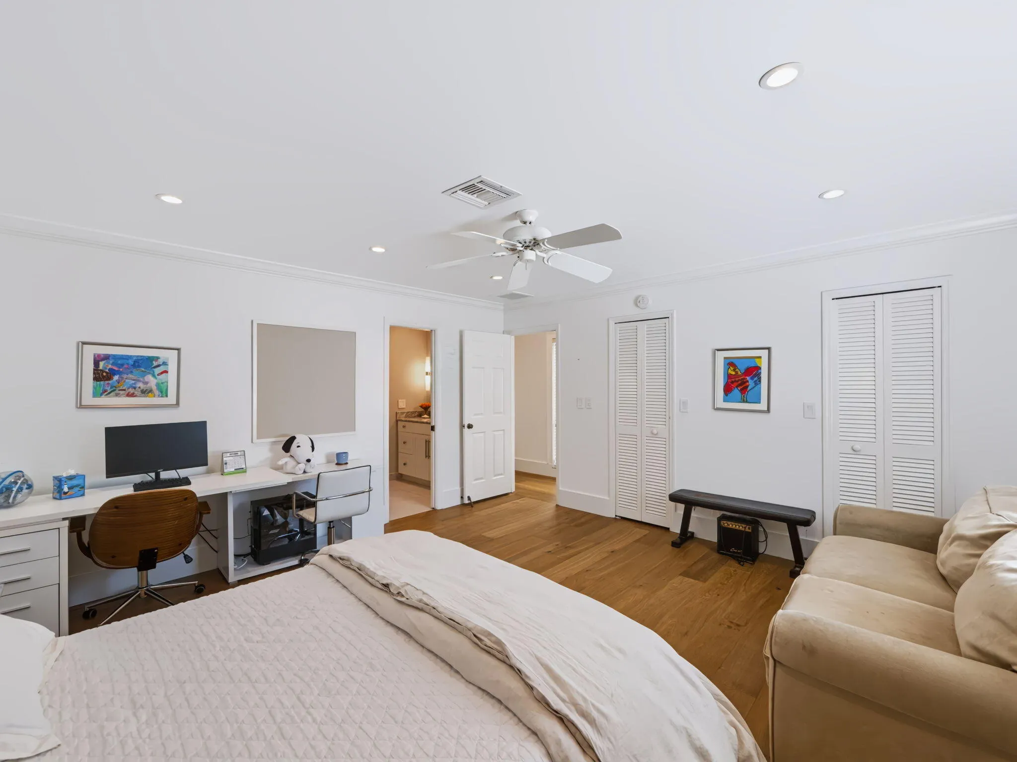 14 RIVERVIEW Drive