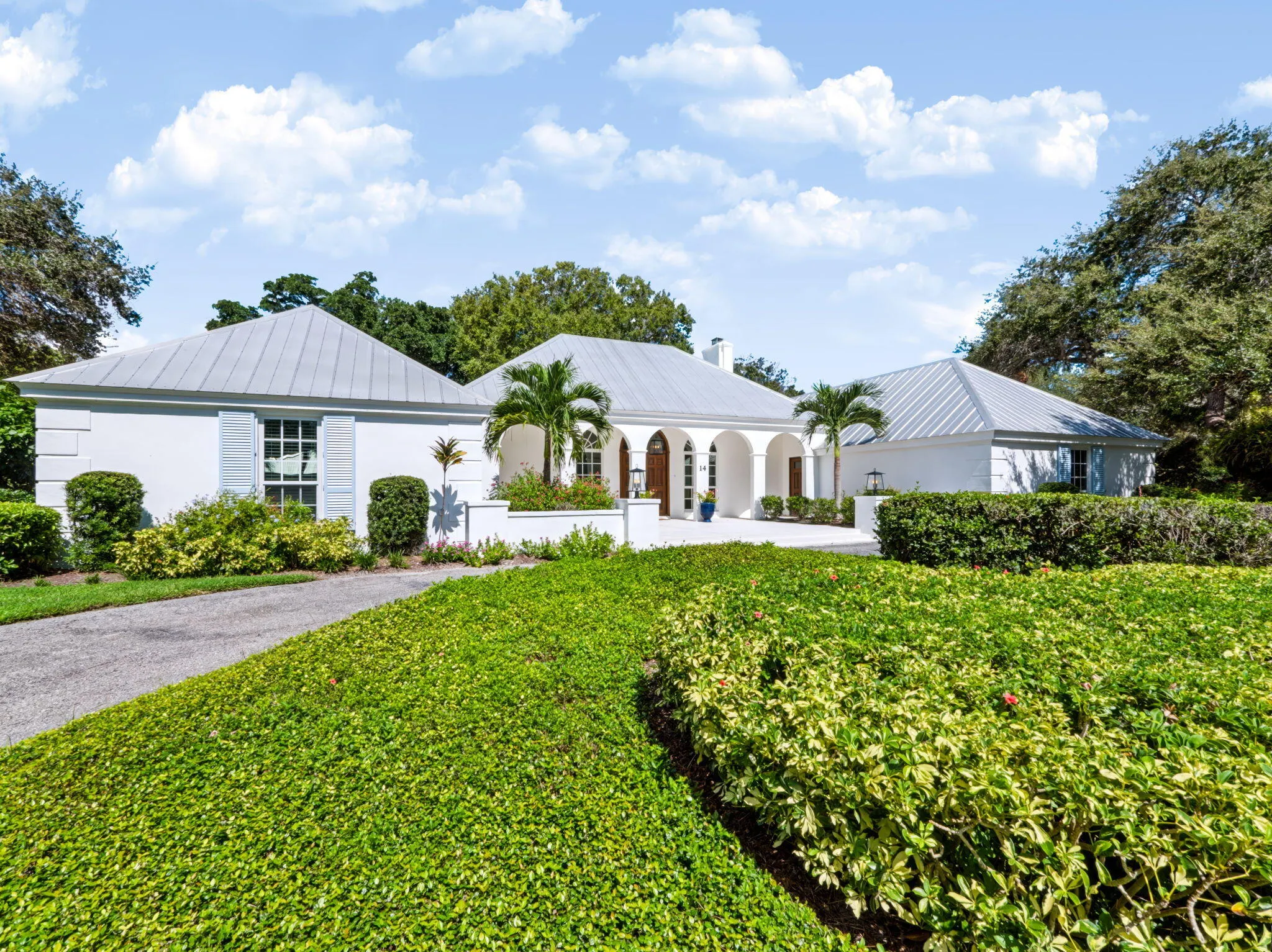 14 RIVERVIEW Drive