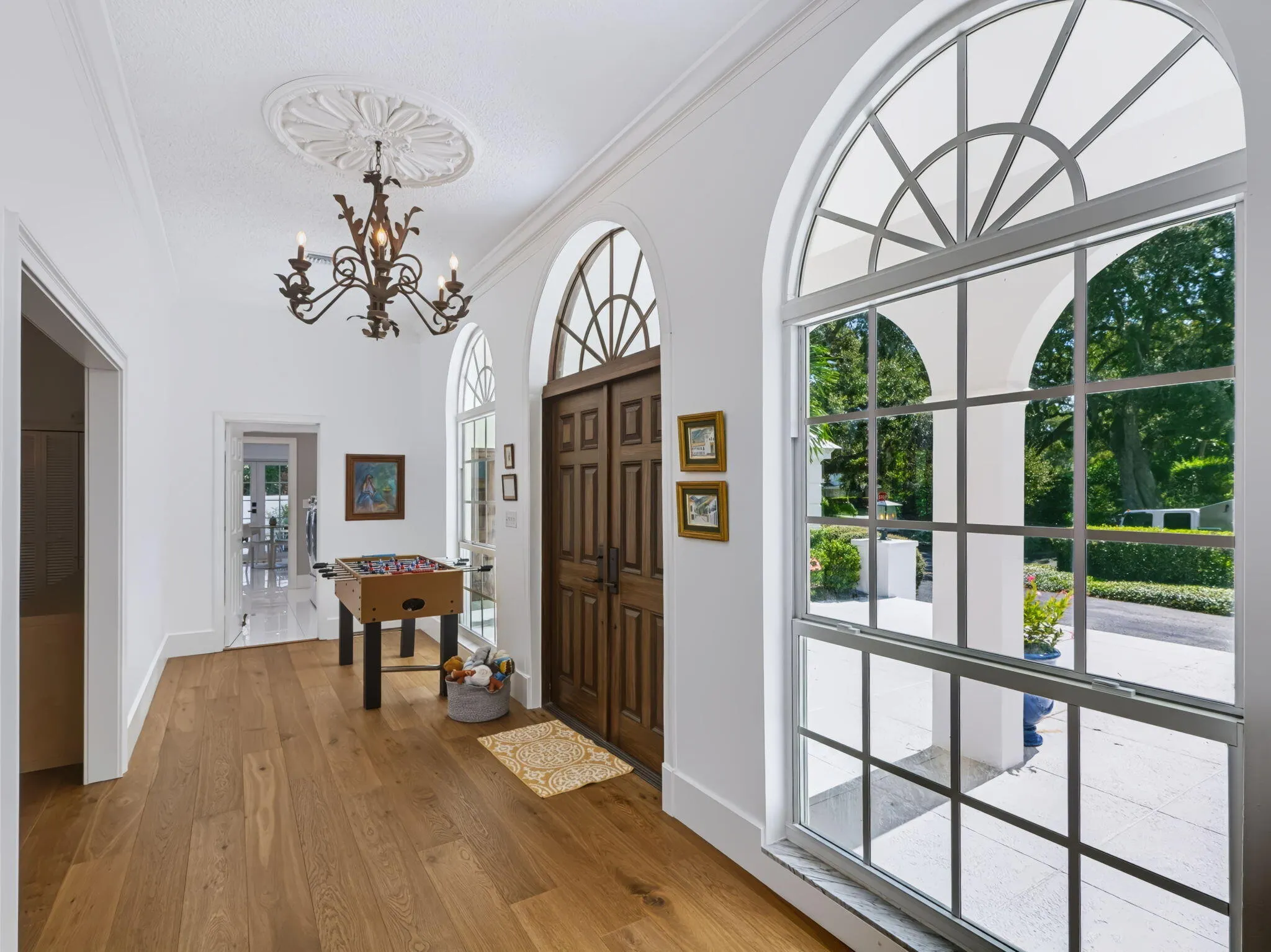 14 RIVERVIEW Drive