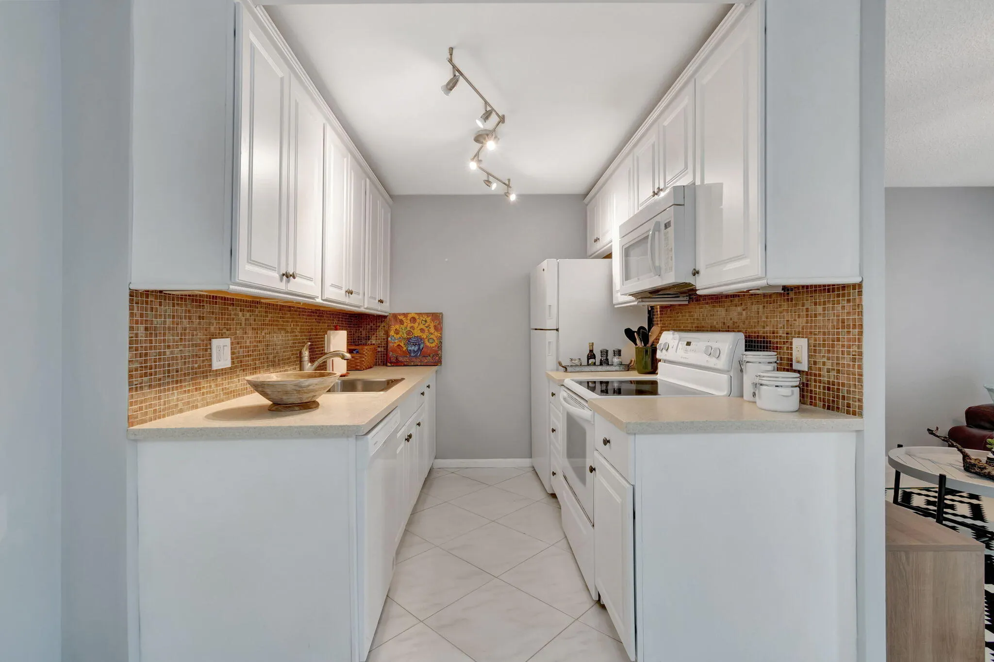 3031 Cornwall B