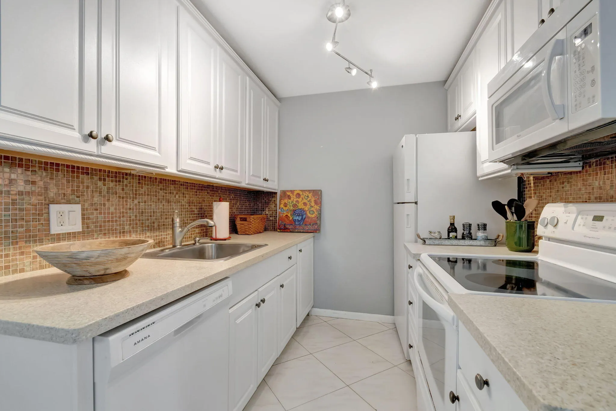 3031 Cornwall B