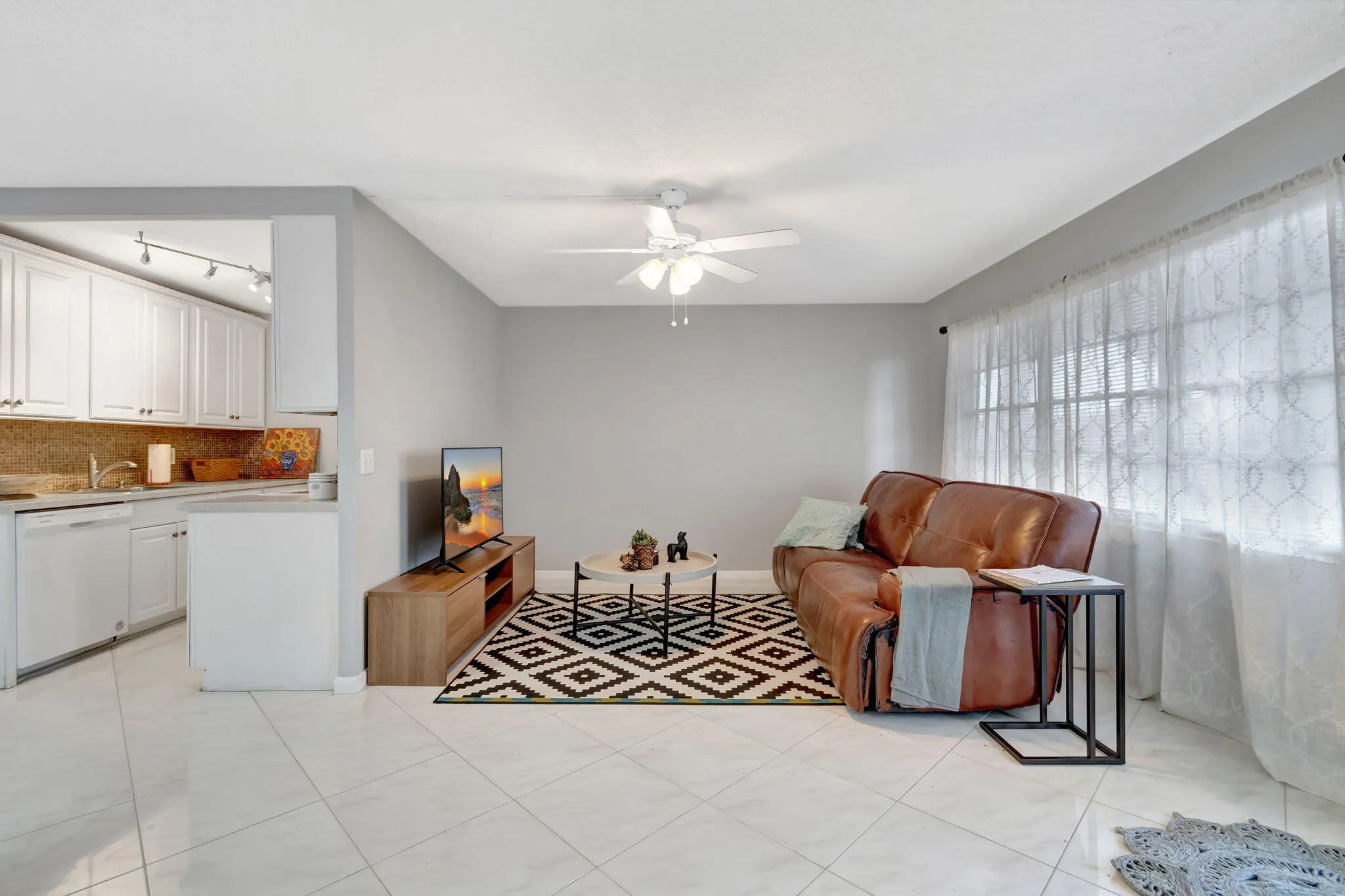 3031 Cornwall B
