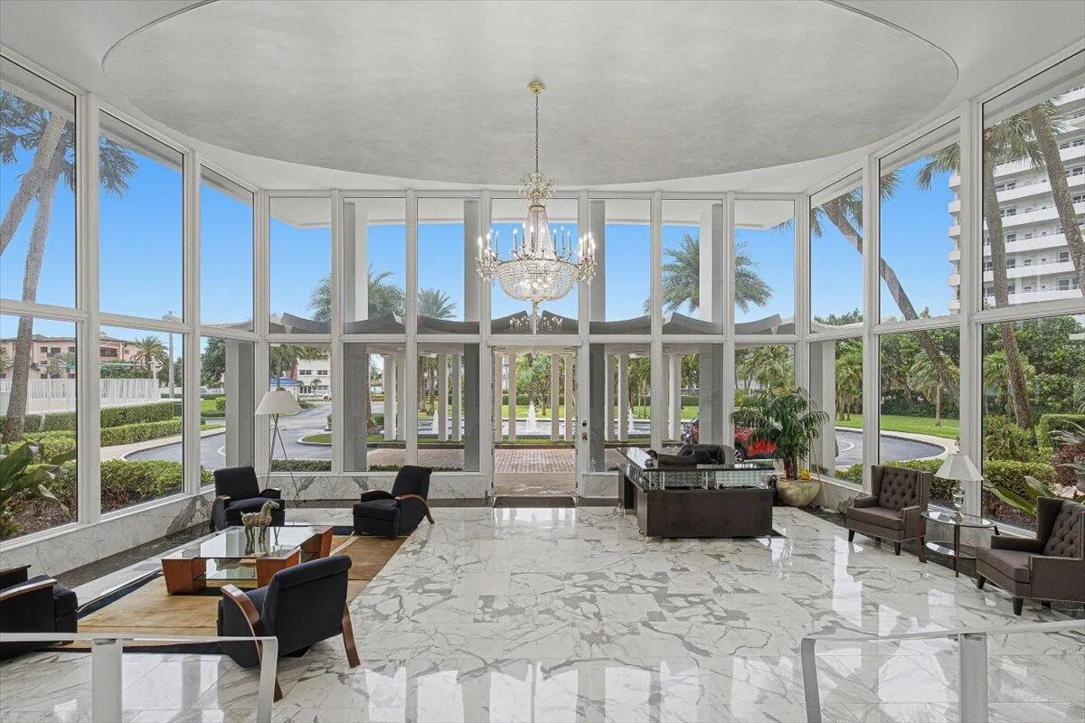 3900 N Ocean Drive #2D