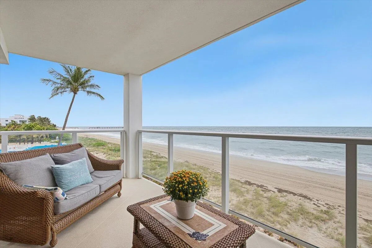 3900 N Ocean Drive #2D