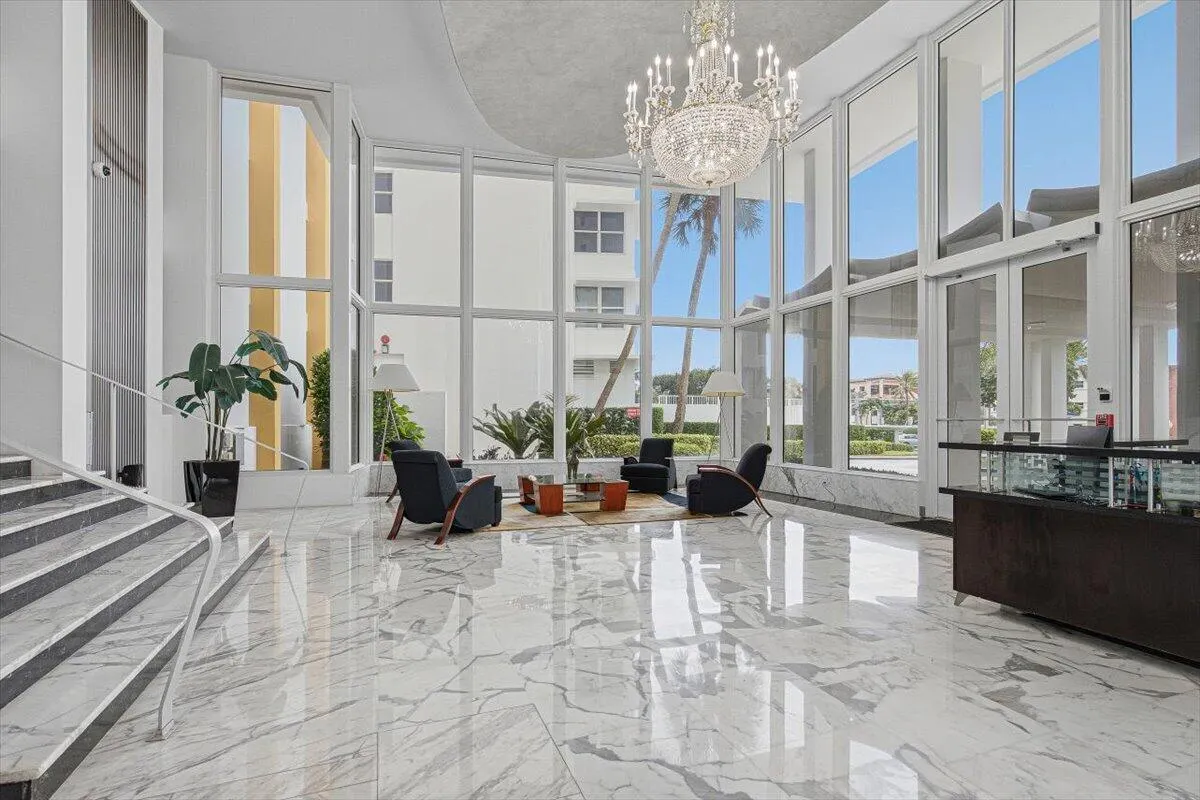 3900 N Ocean Drive #2D