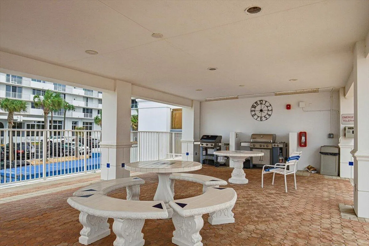 3900 N Ocean Drive #2D