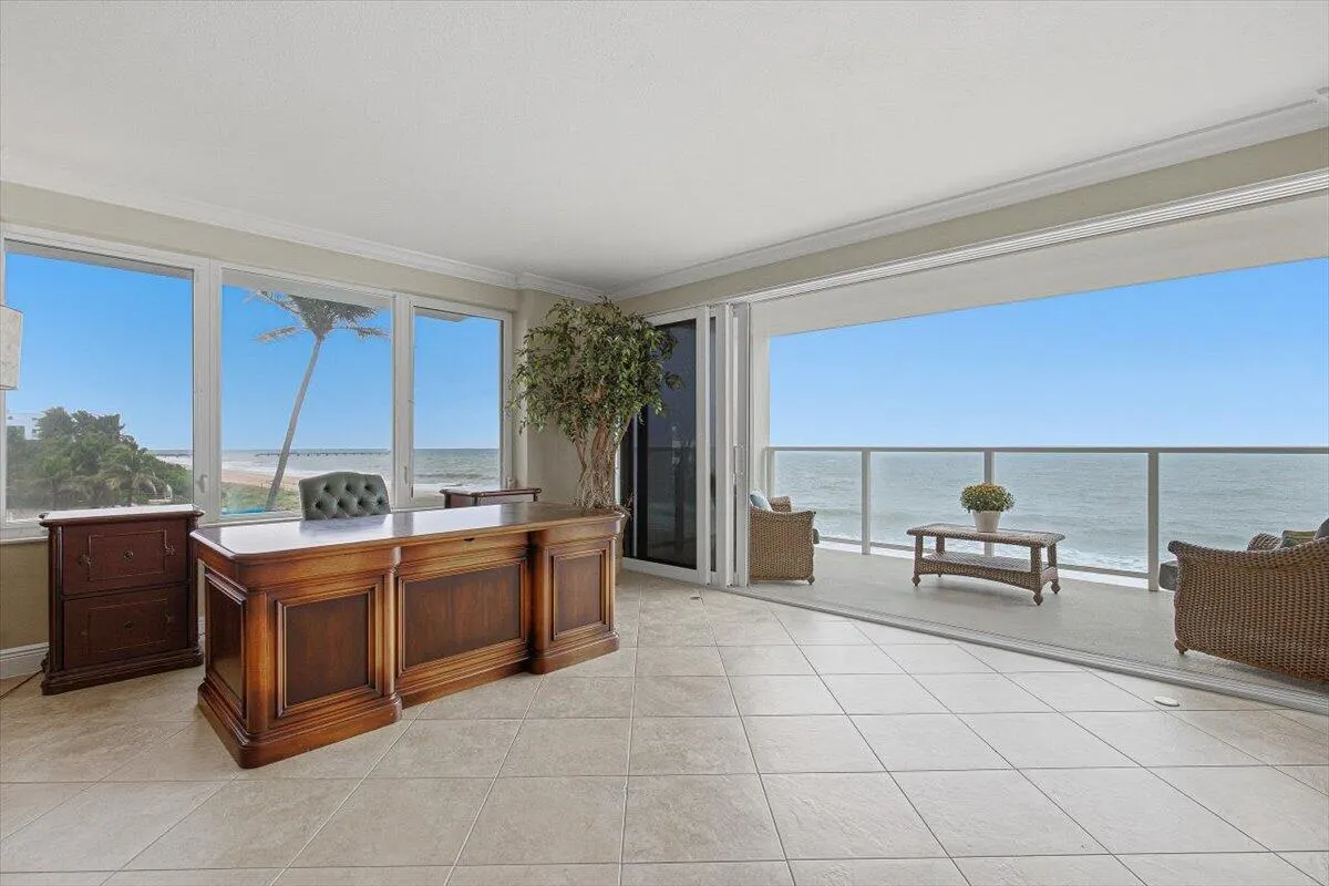3900 N Ocean Drive #2D
