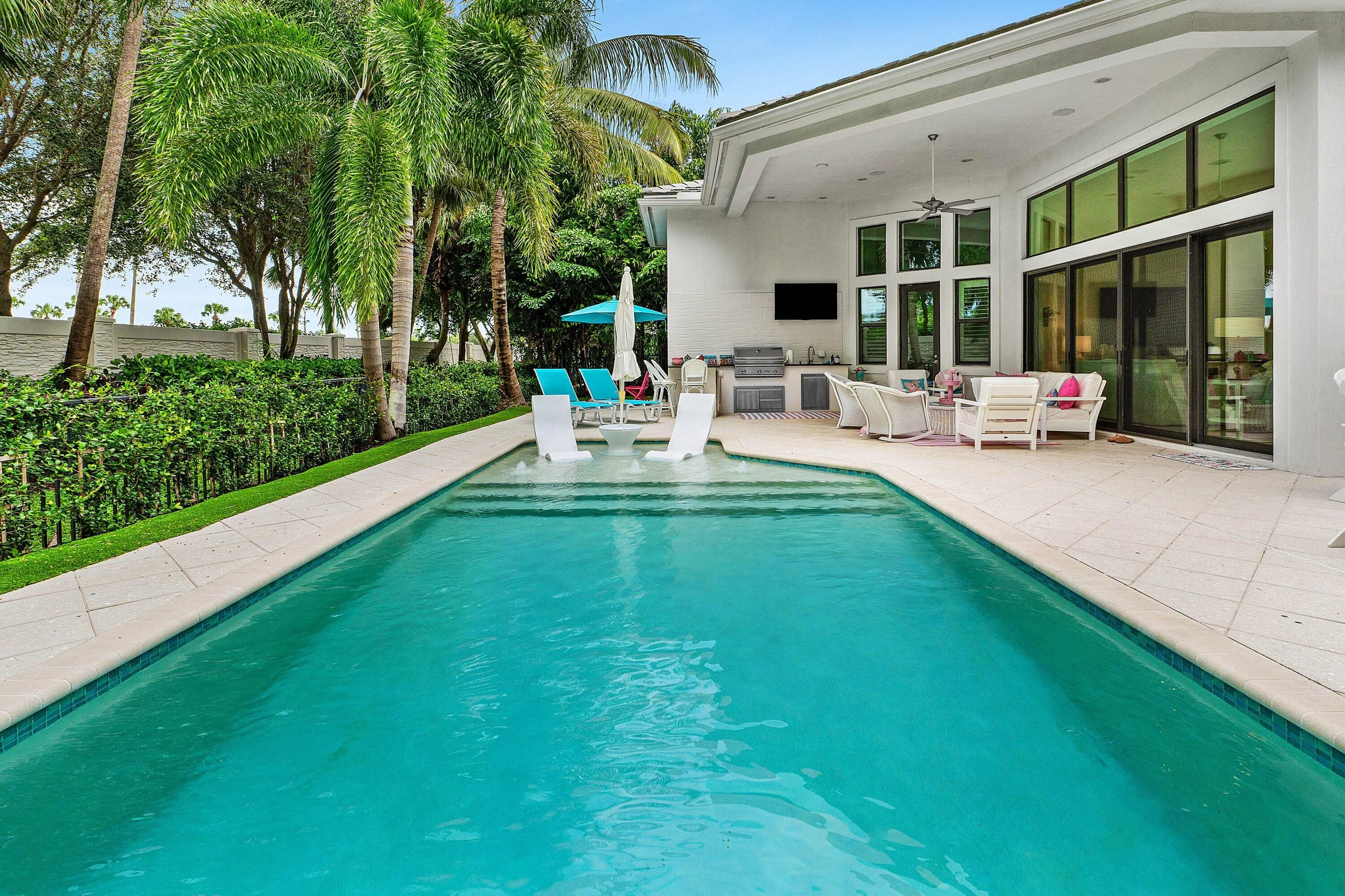 2531 NW 75th Street