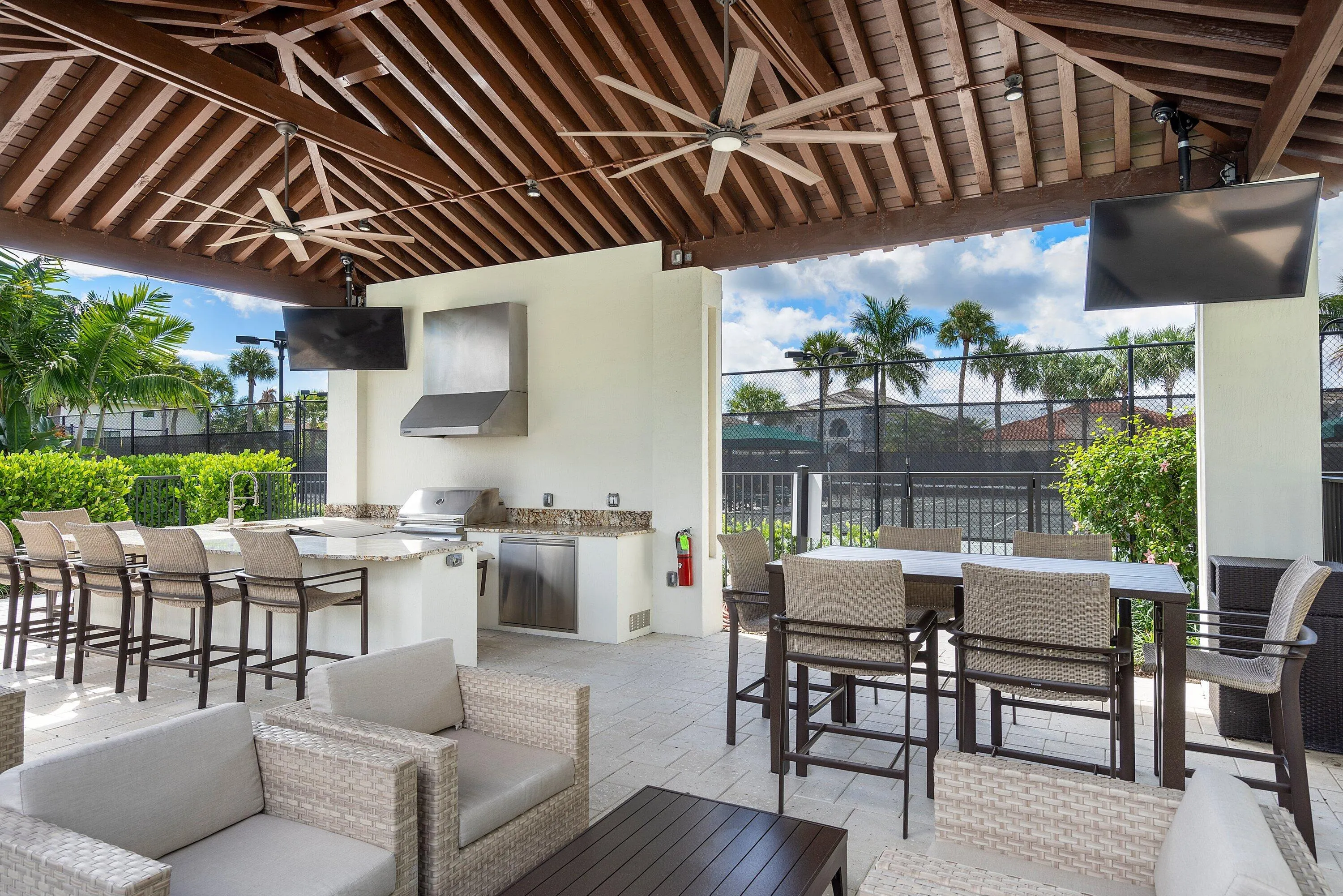 2531 NW 75th Street