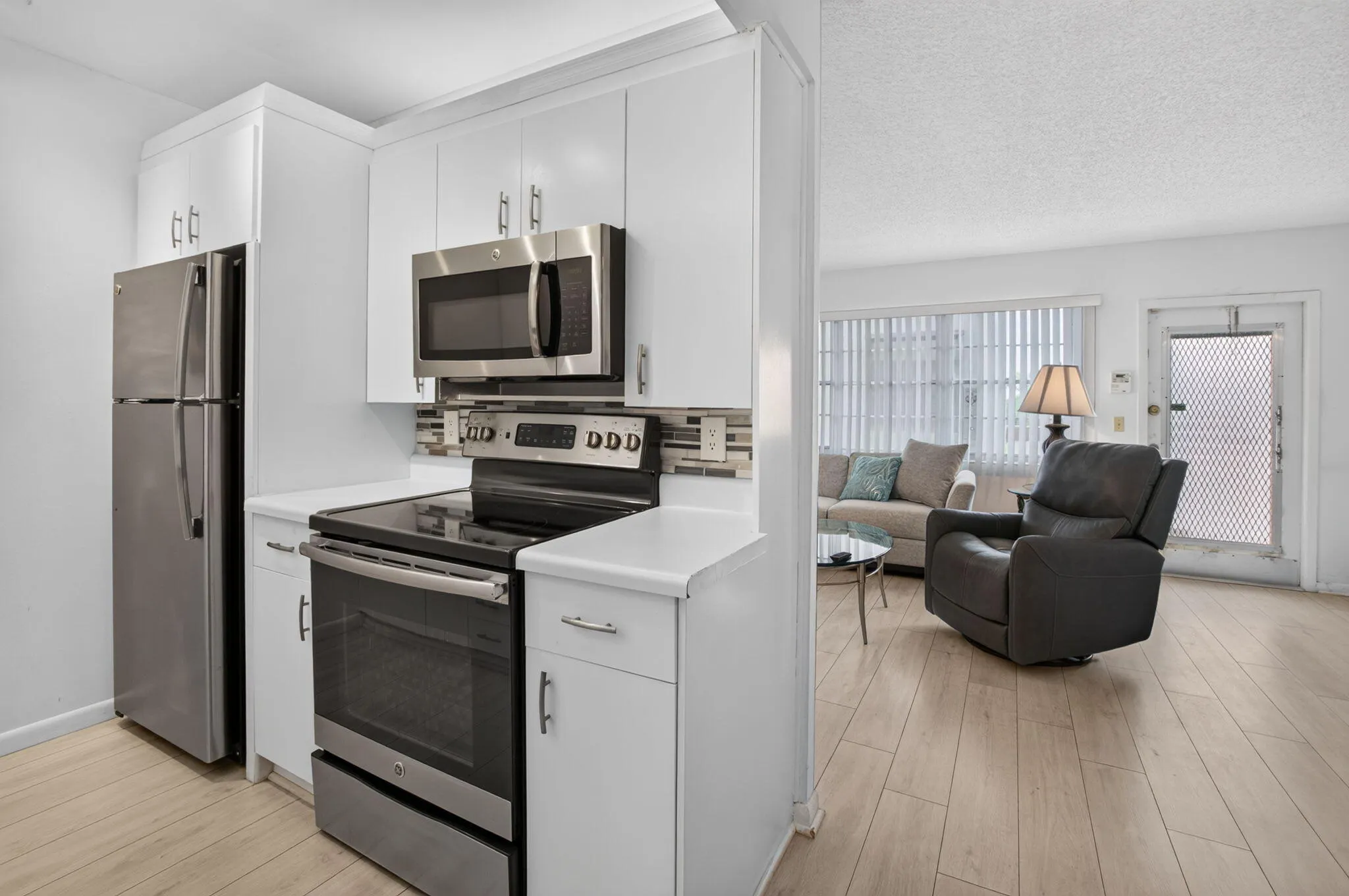 4071 CORNWALL D