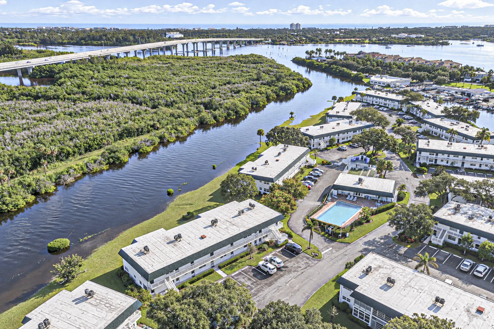 2800 INDIAN RIVER Boulevard #F1