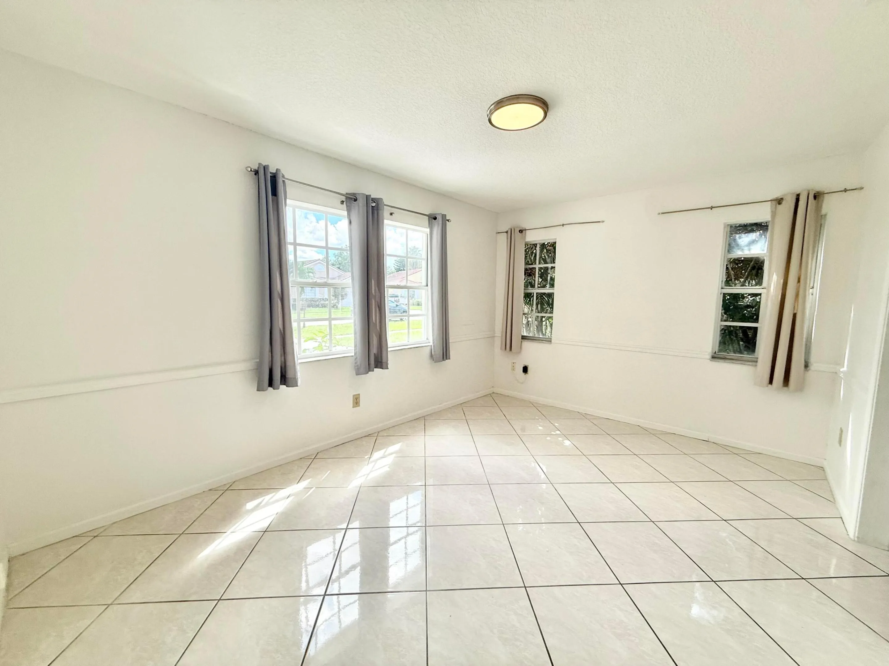 10579 Pebble Cove Lane