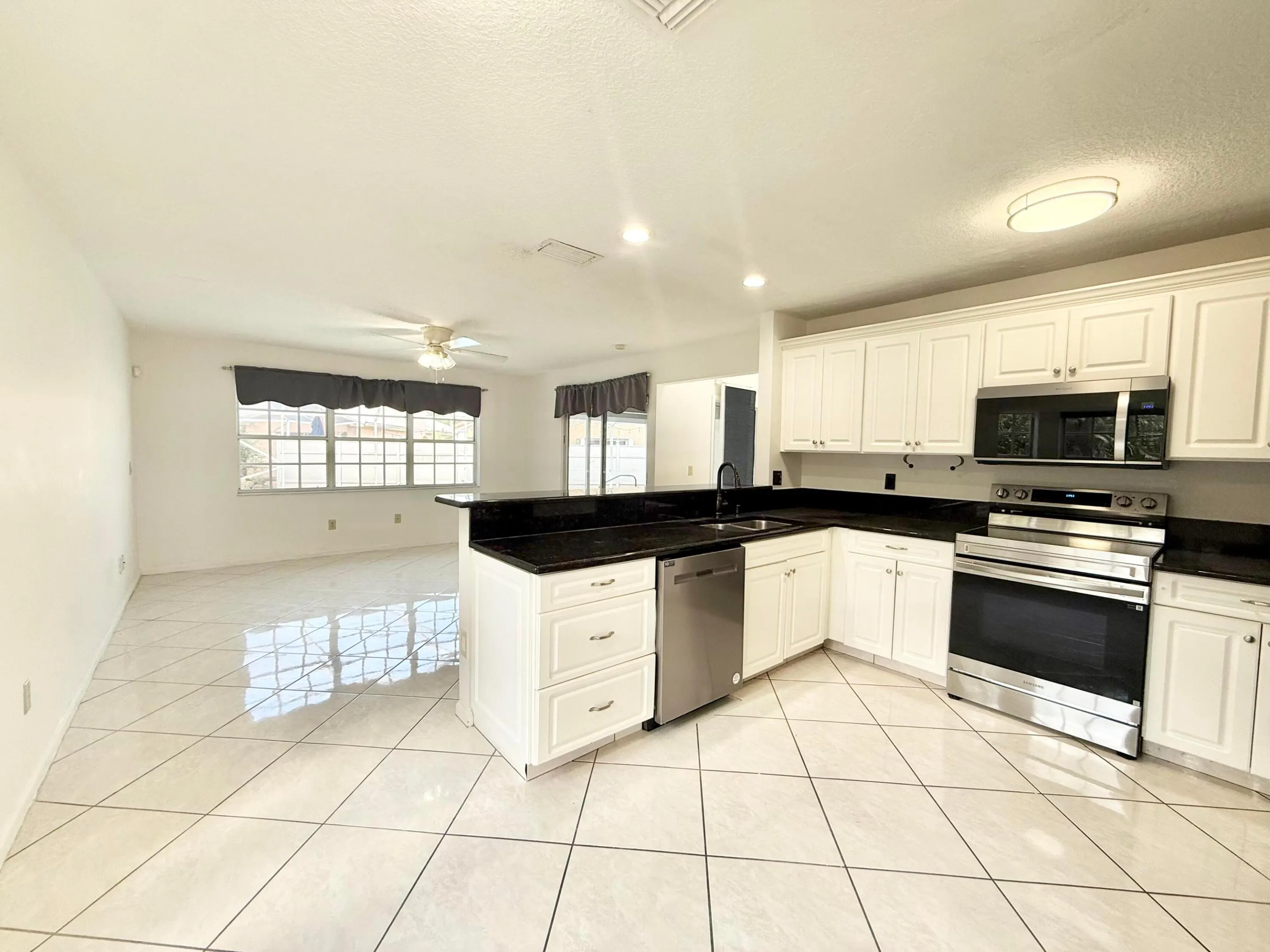 10579 Pebble Cove Lane