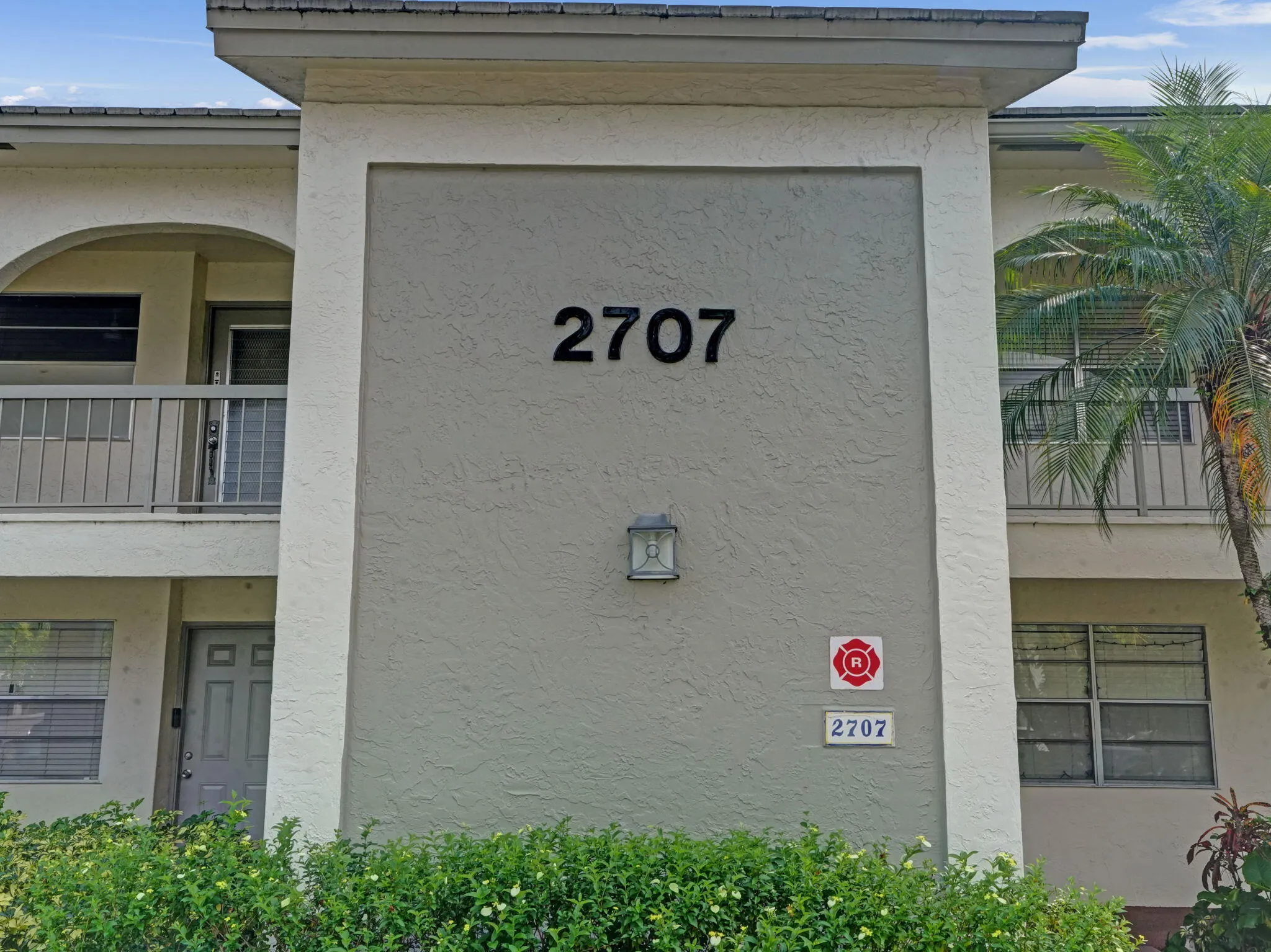 2707 Nassau Bend