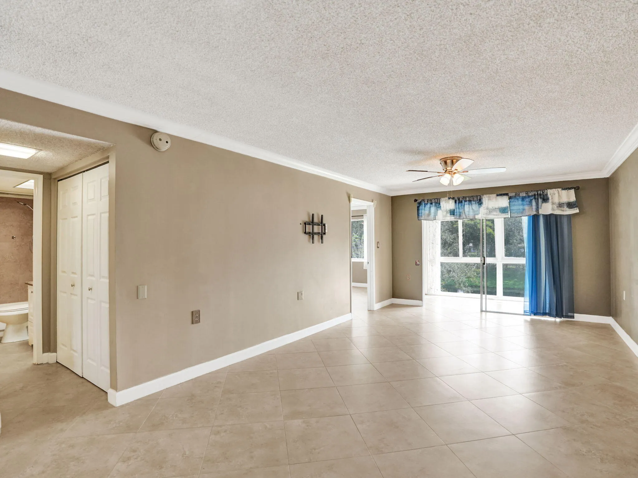 2707 Nassau Bend