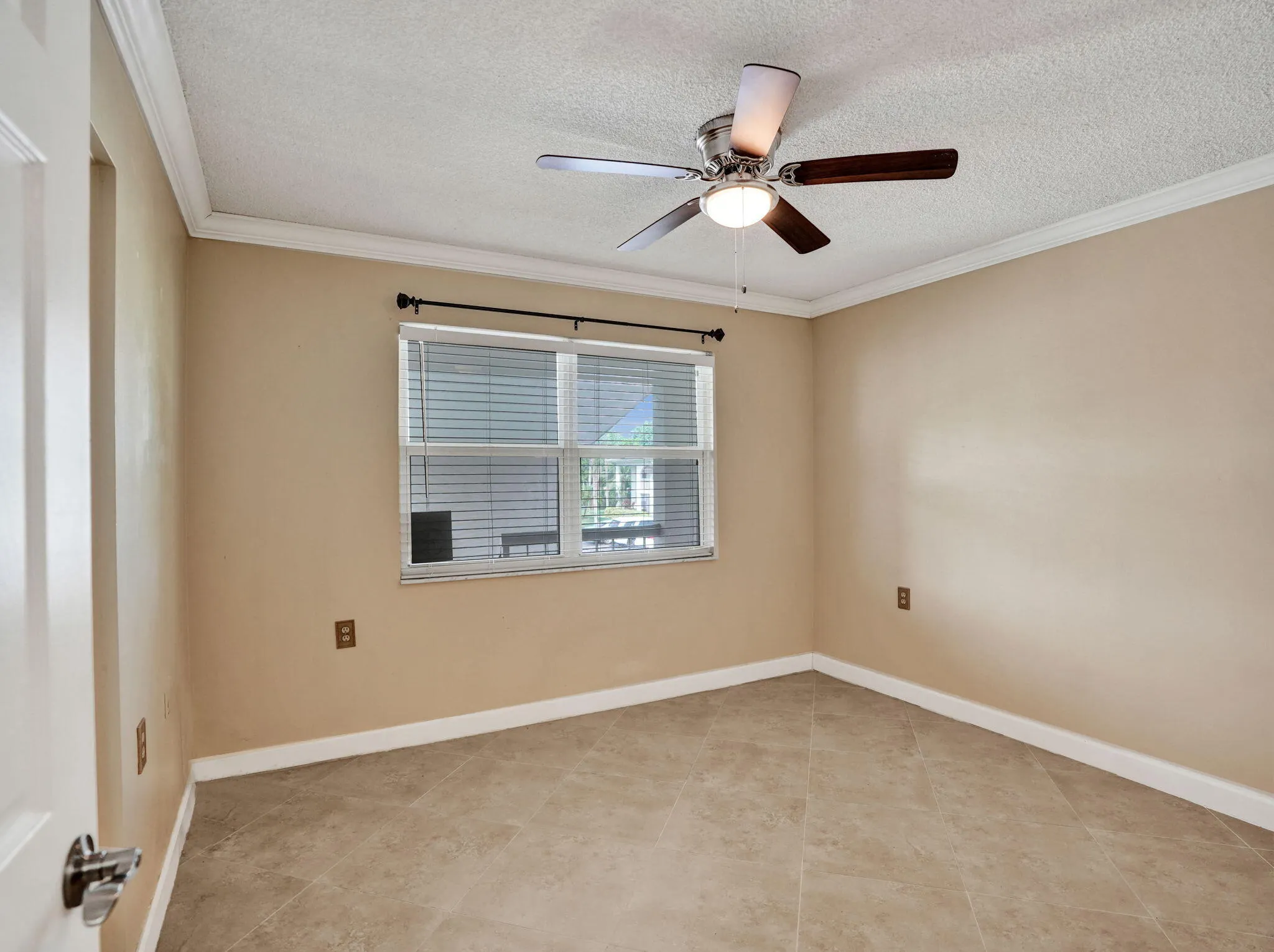 2707 Nassau Bend