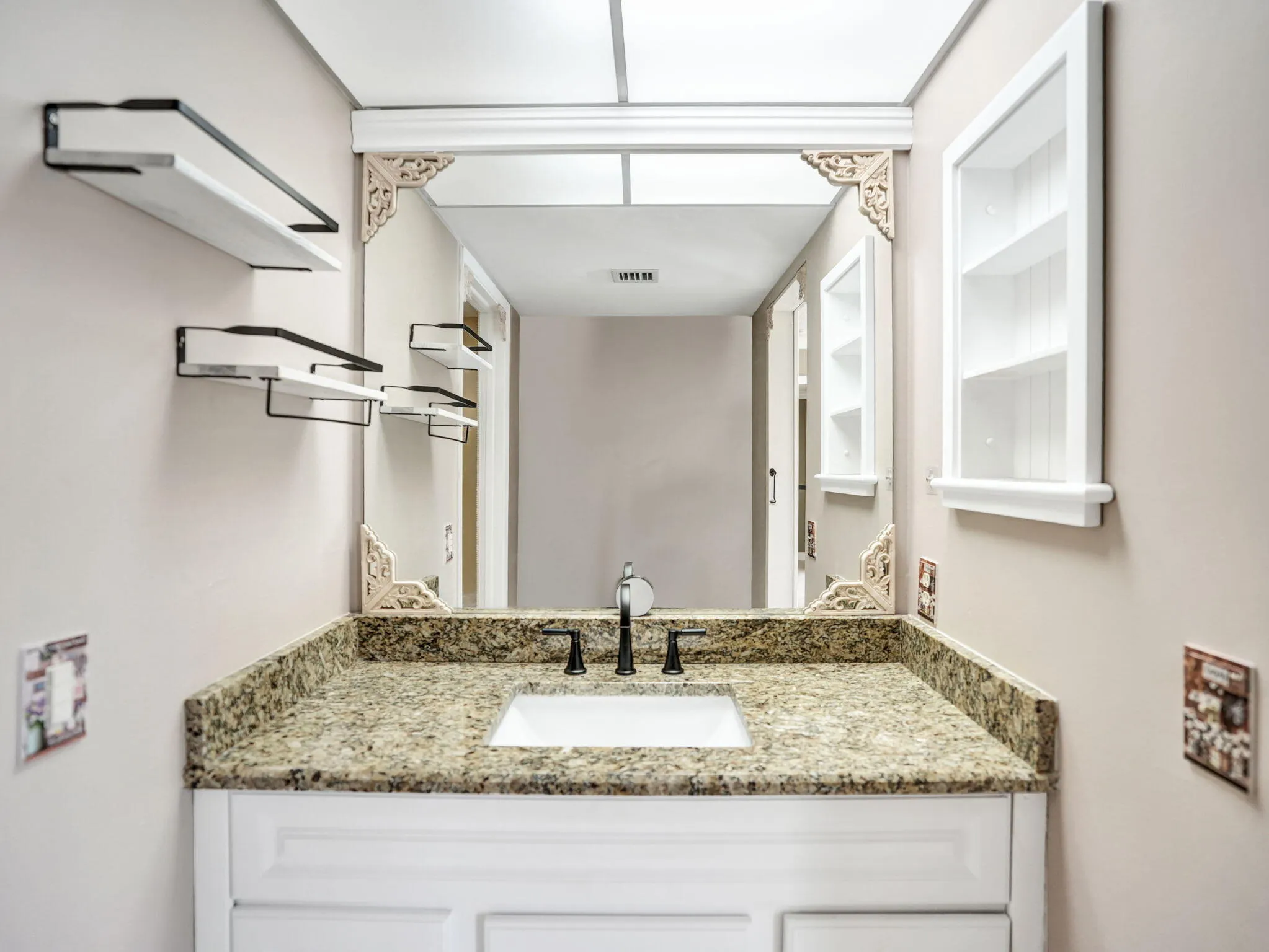 2707 Nassau Bend