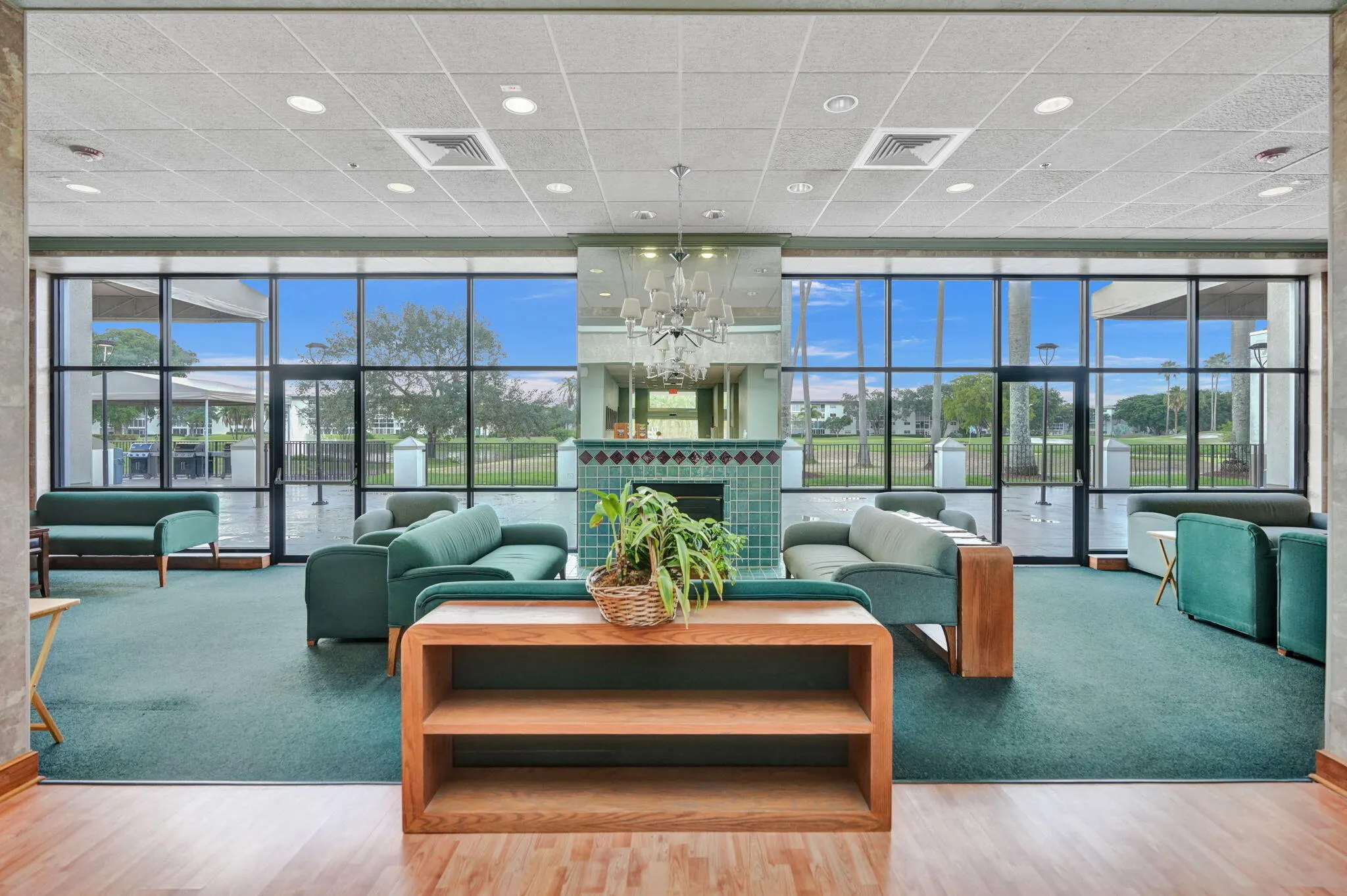 2707 Nassau Bend