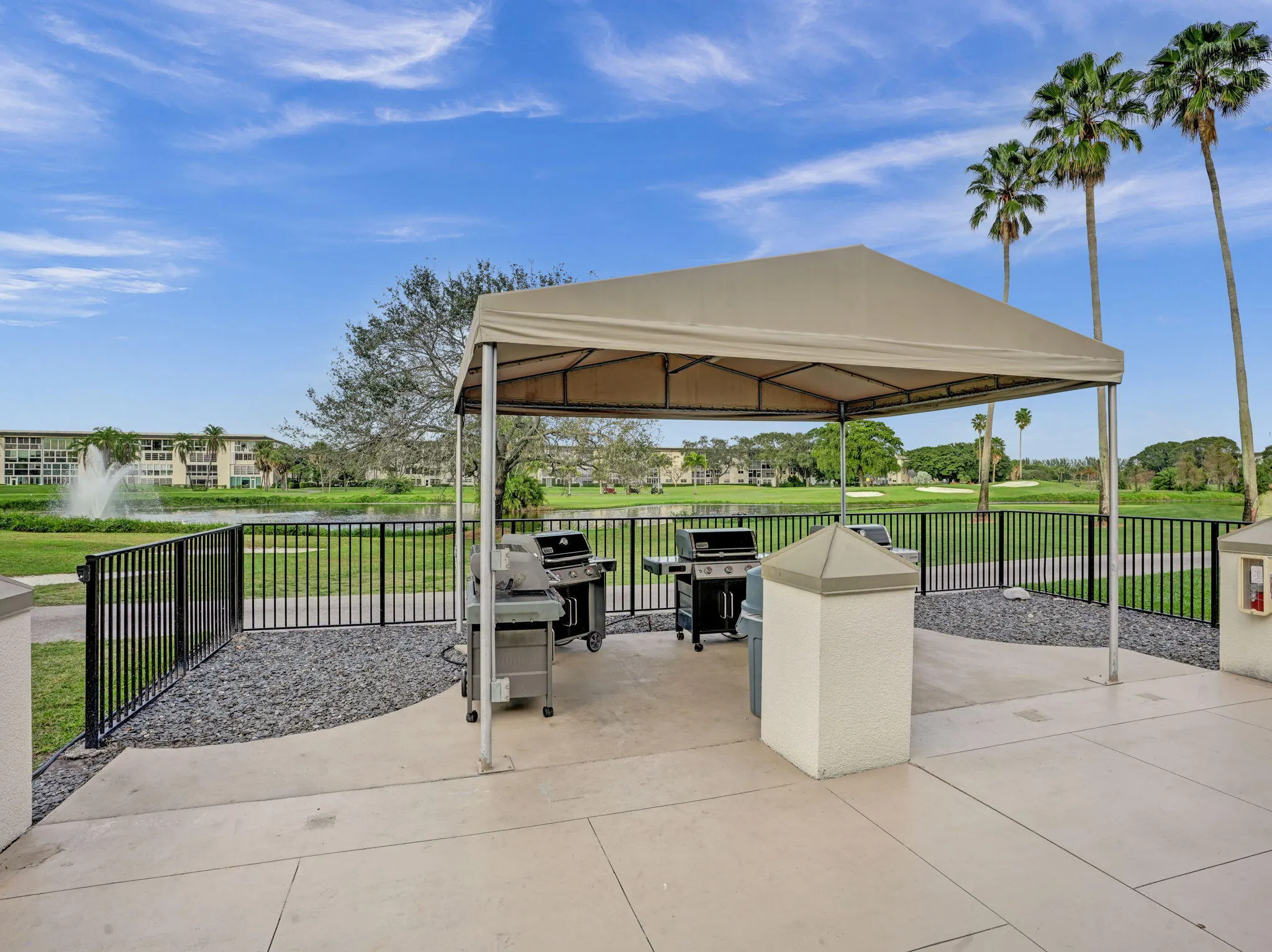 2707 Nassau Bend